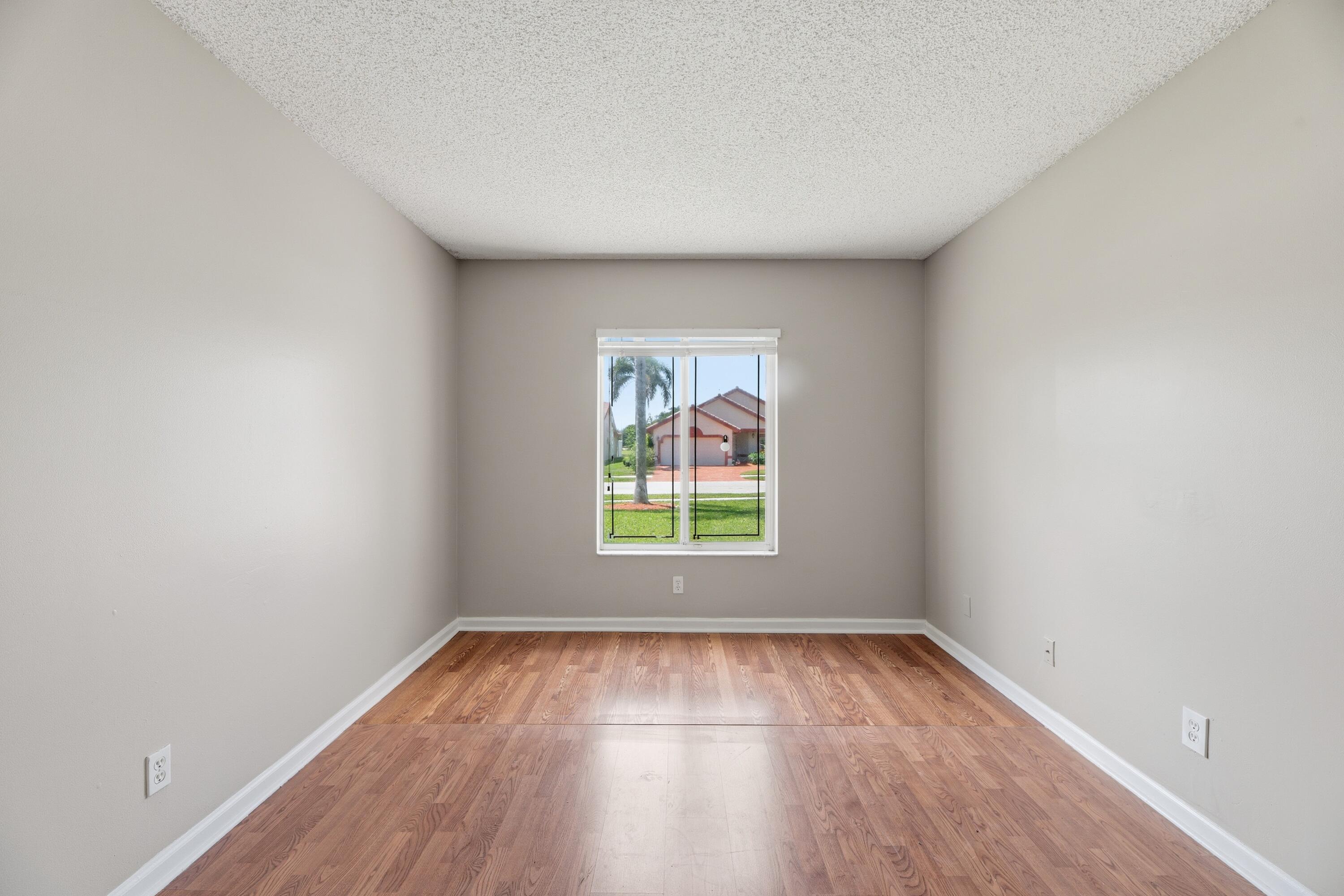 RAINBOW LAKES 2 - Residential