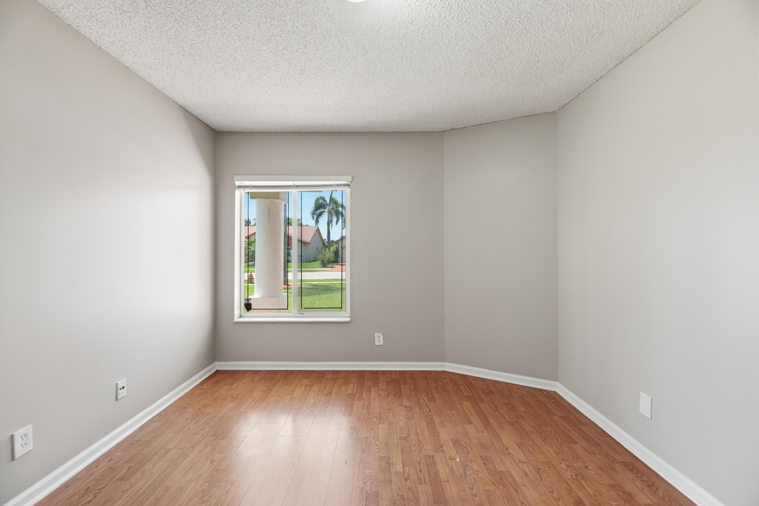 RAINBOW LAKES 2 - Residential
