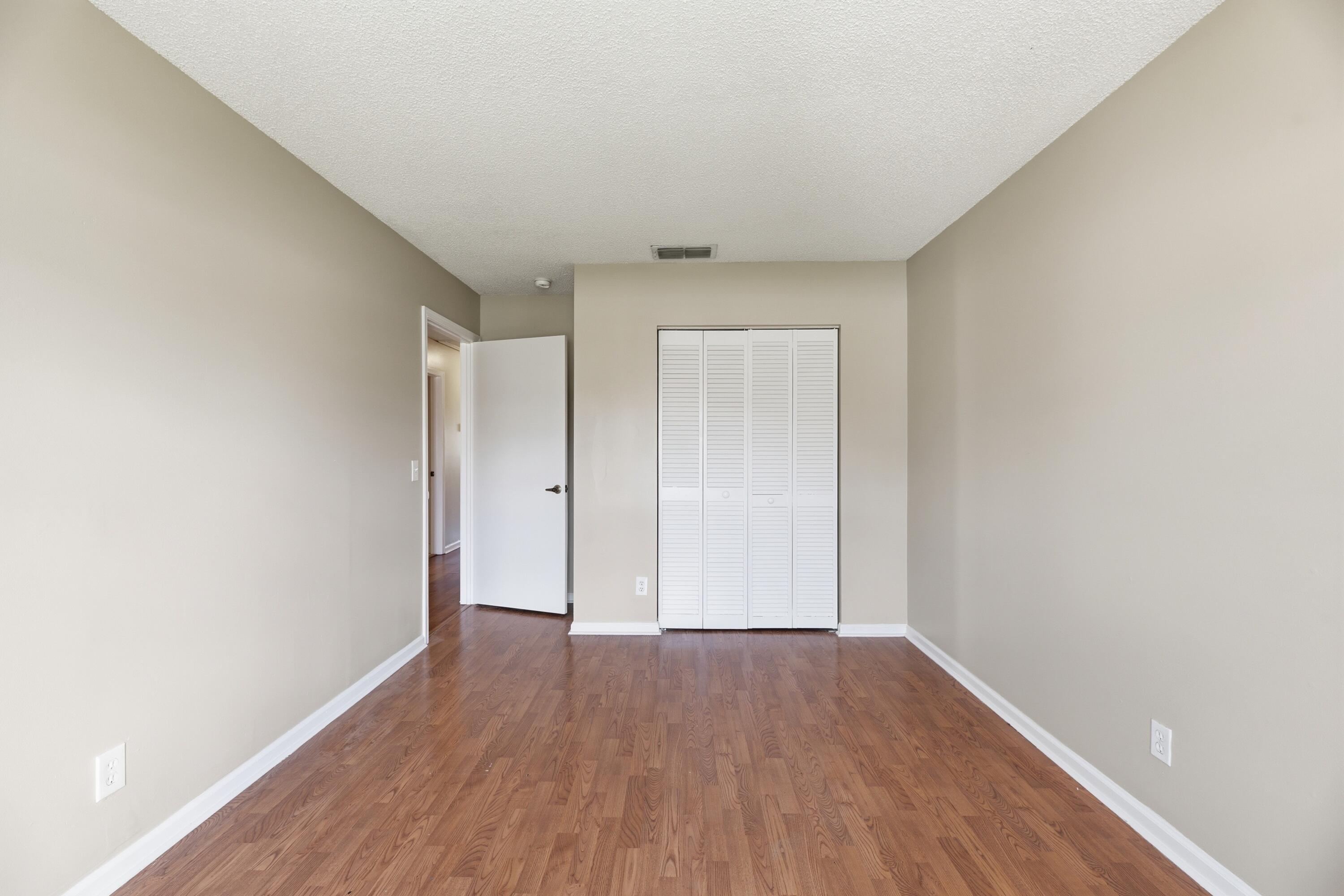 RAINBOW LAKES 2 - Residential