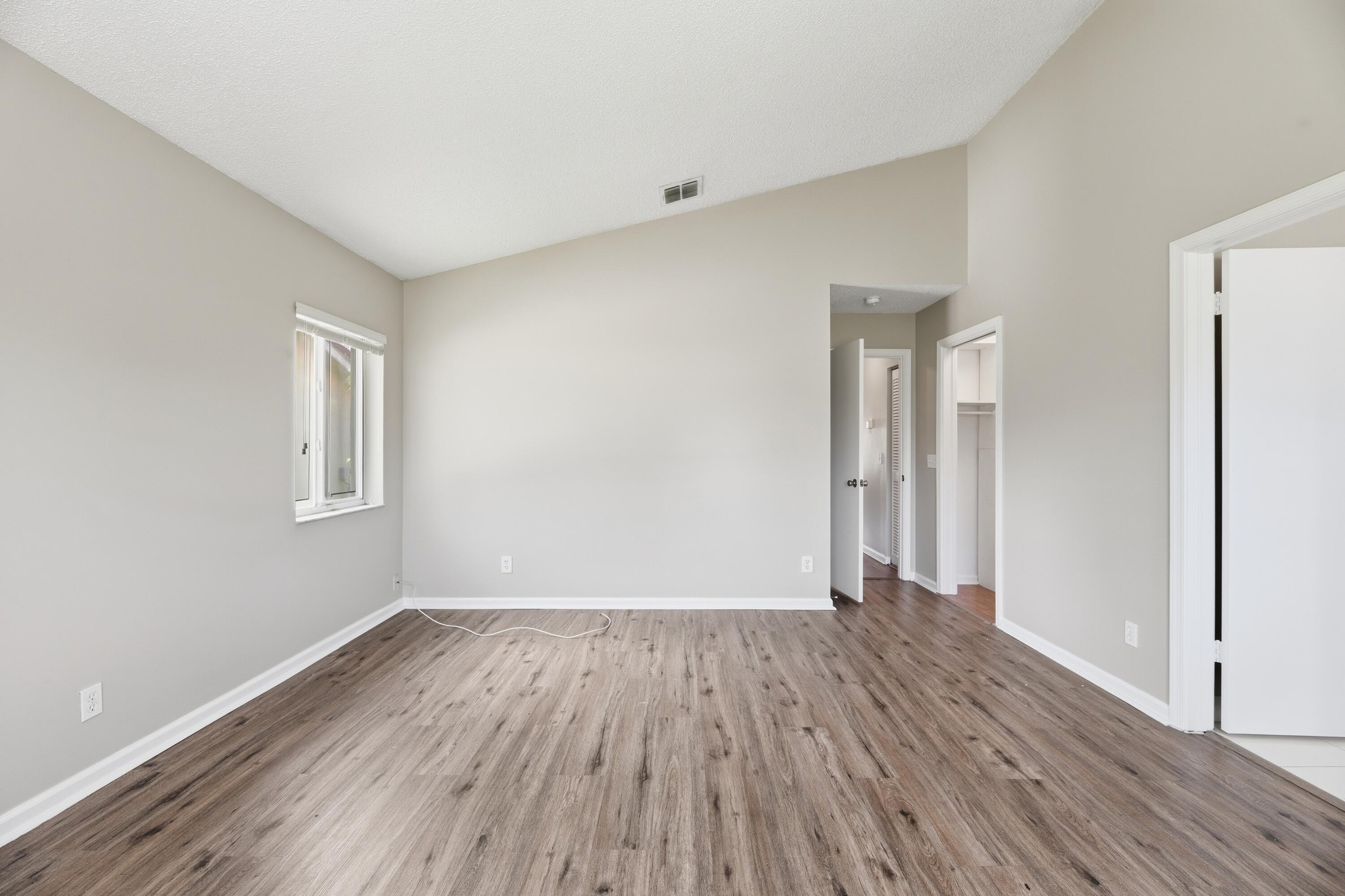 RAINBOW LAKES 2 - Residential