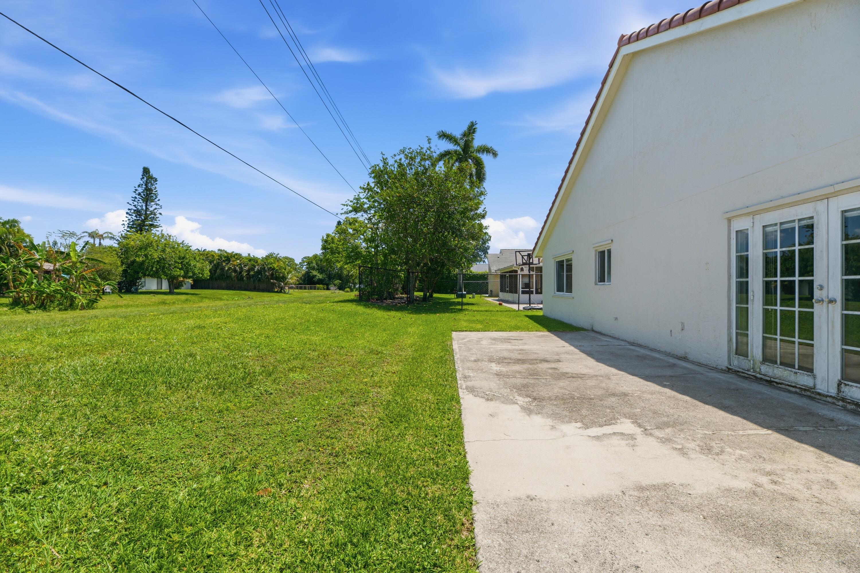 RAINBOW LAKES 2 - Residential