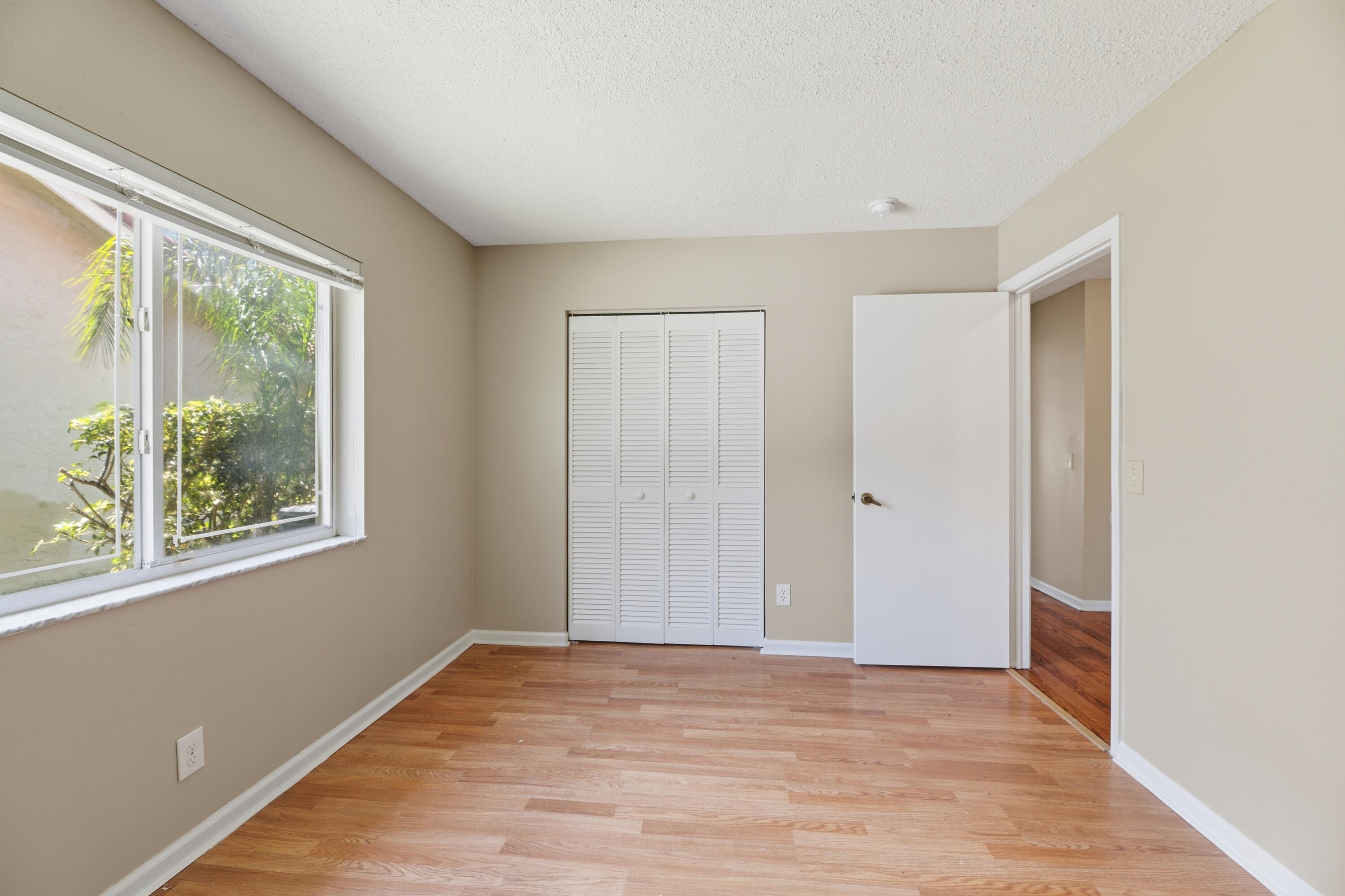 RAINBOW LAKES 2 - Residential