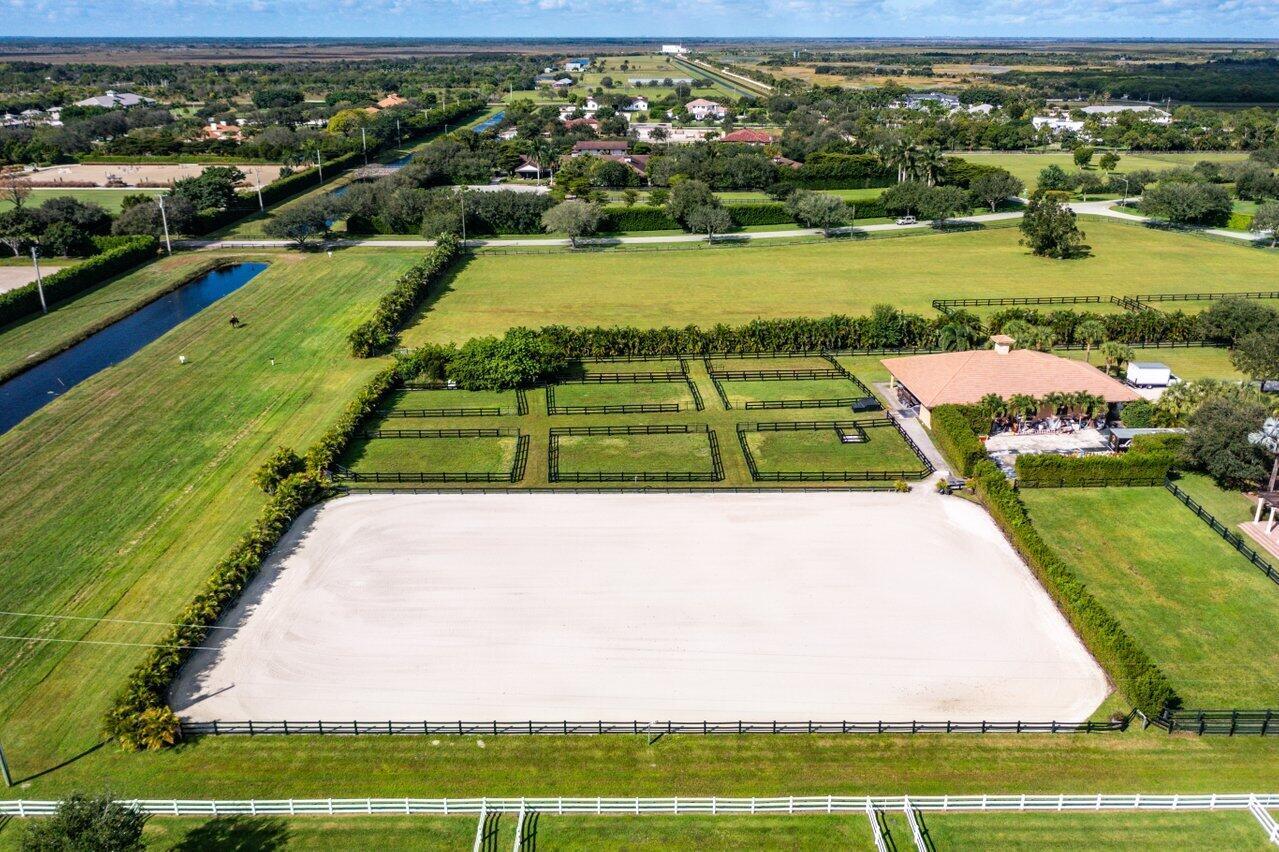 PALM BEACH POINT - Residential