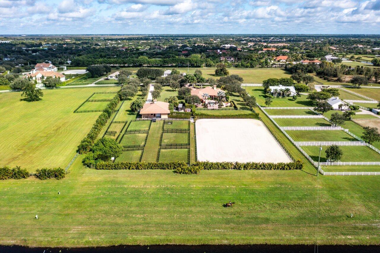 PALM BEACH POINT - Residential