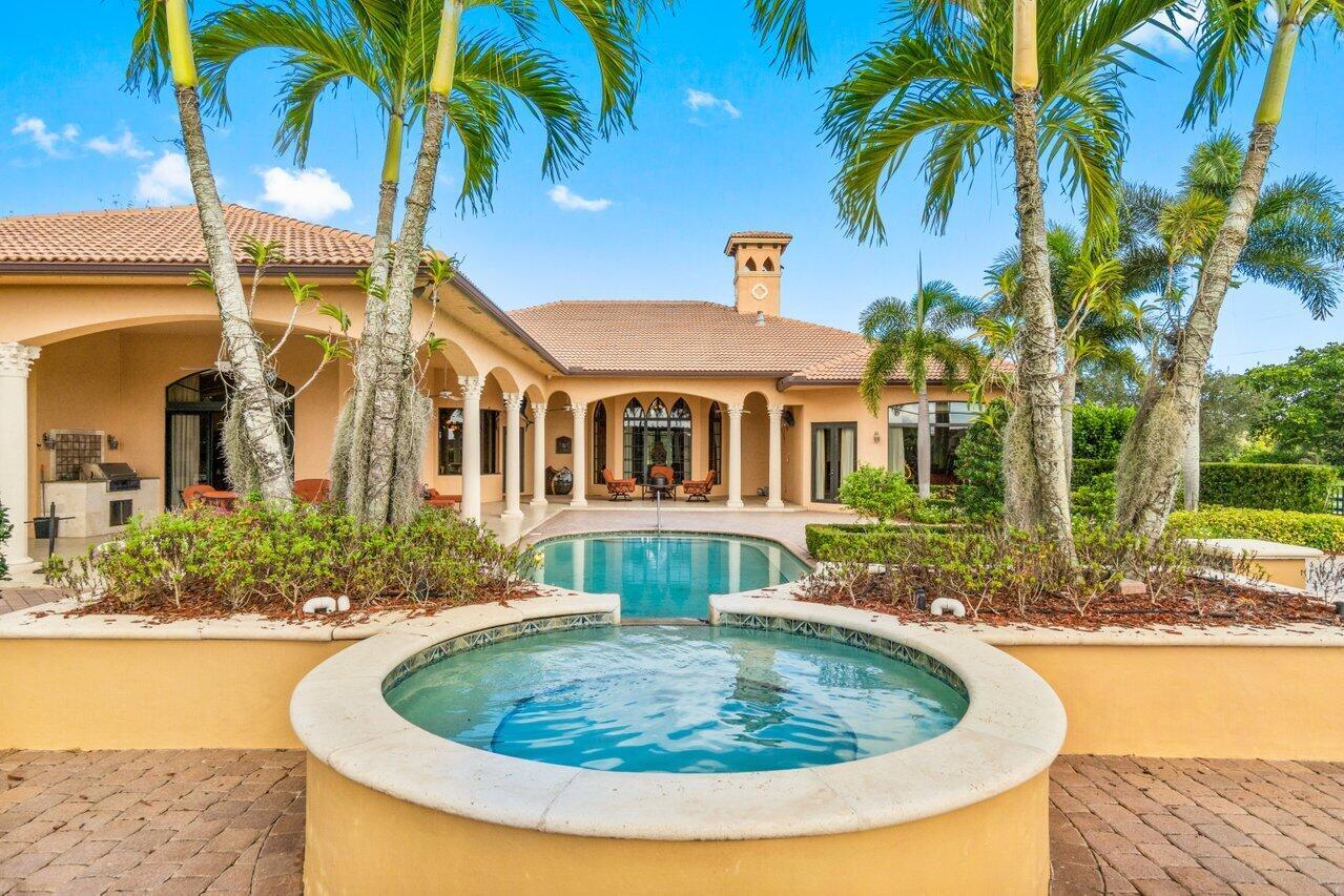 PALM BEACH POINT - Residential