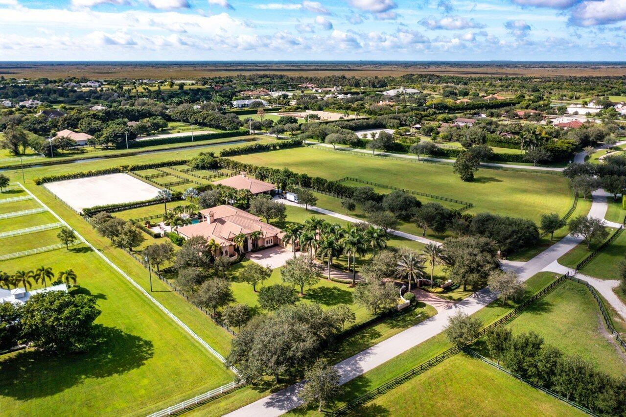 PALM BEACH POINT - Residential