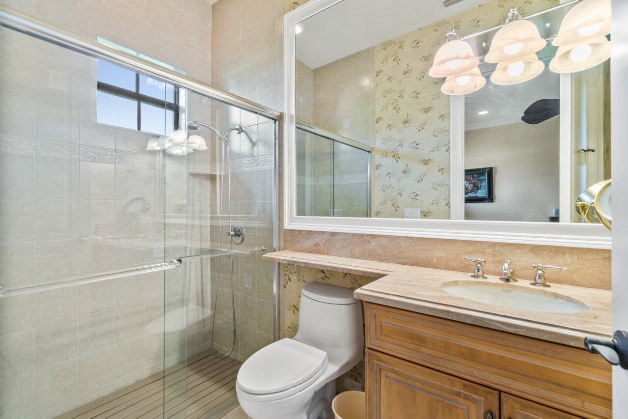 PALM BEACH POINT - Residential