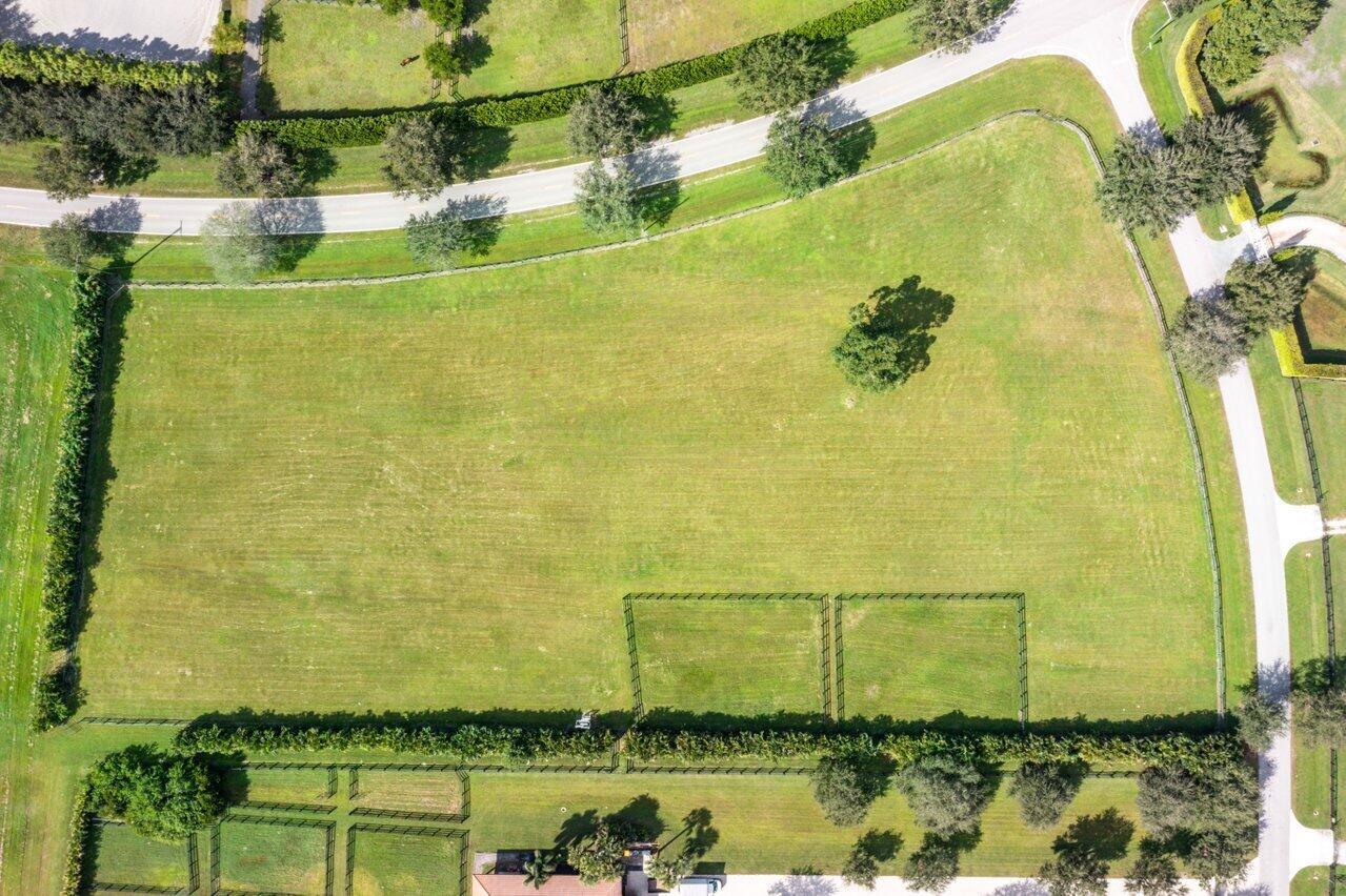 PALM BEACH POINT - Residential