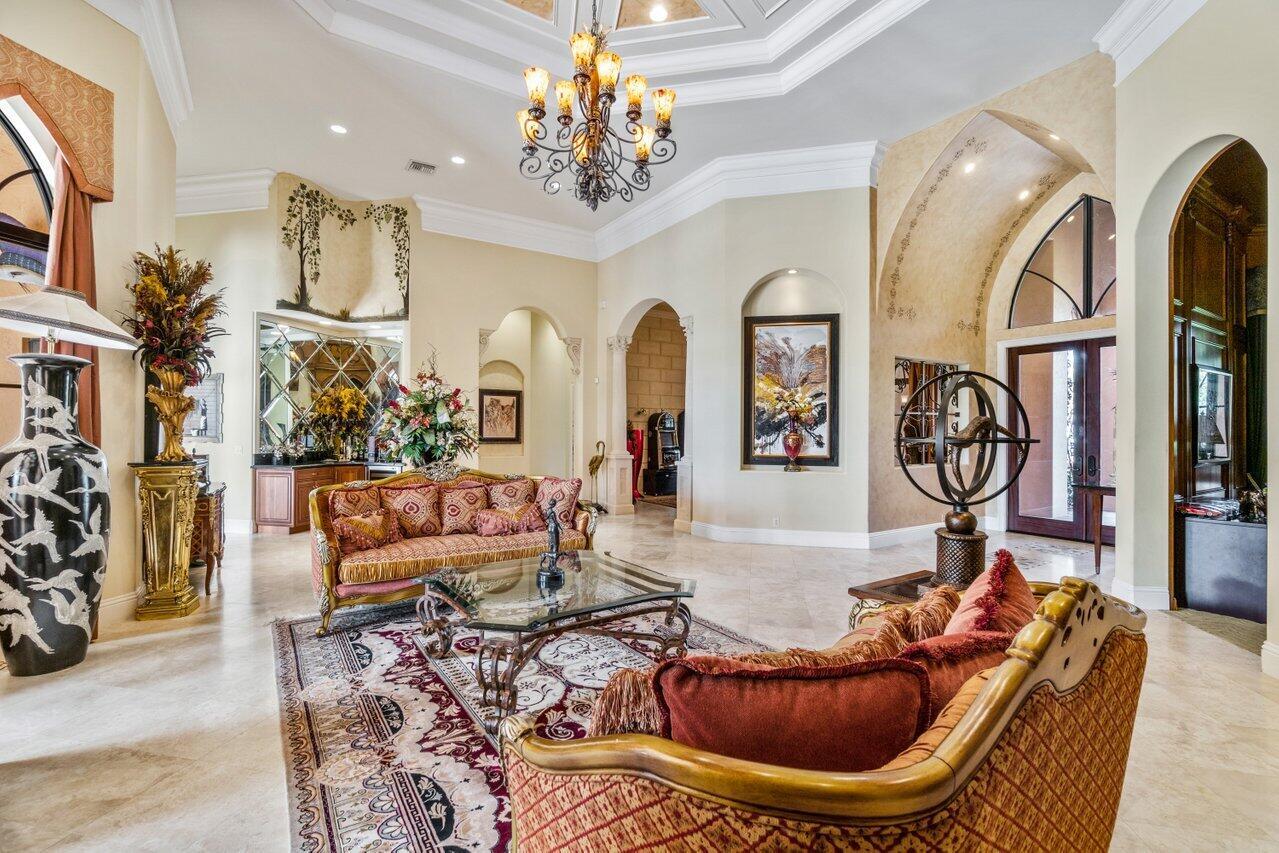 PALM BEACH POINT - Residential