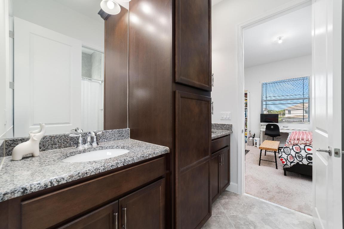 ORCHARDS OF WESTLAKE PHASE 1 - Residential