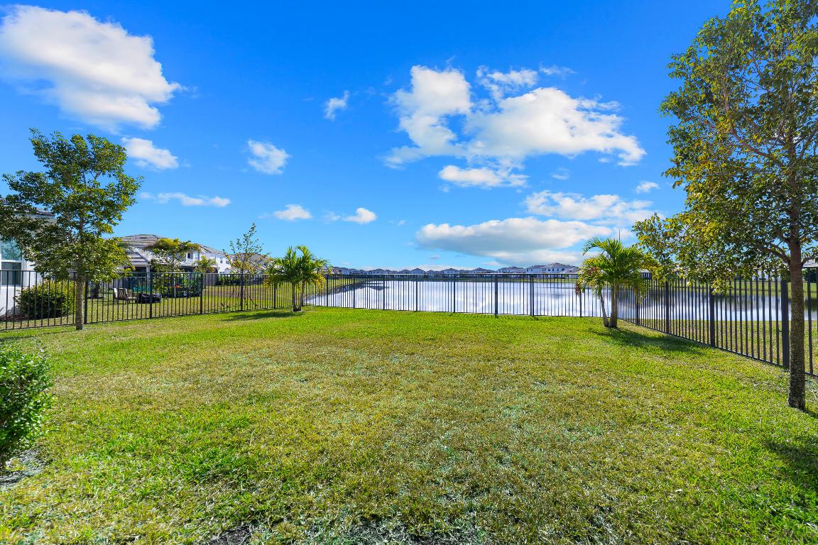 ORCHARDS OF WESTLAKE PHASE 1 - Residential