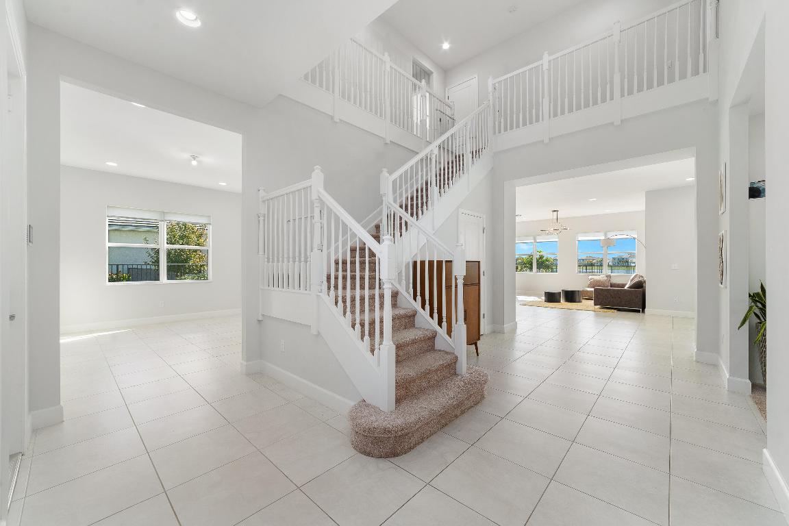 ORCHARDS OF WESTLAKE PHASE 1 - Residential