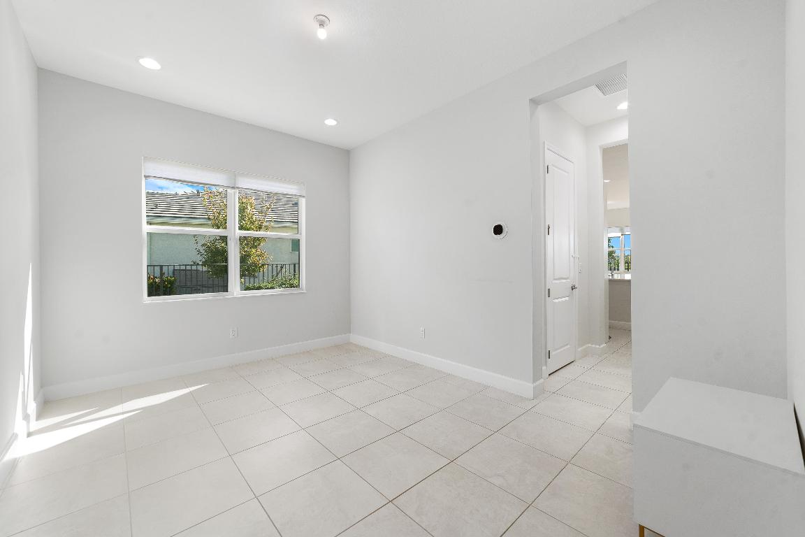 ORCHARDS OF WESTLAKE PHASE 1 - Residential