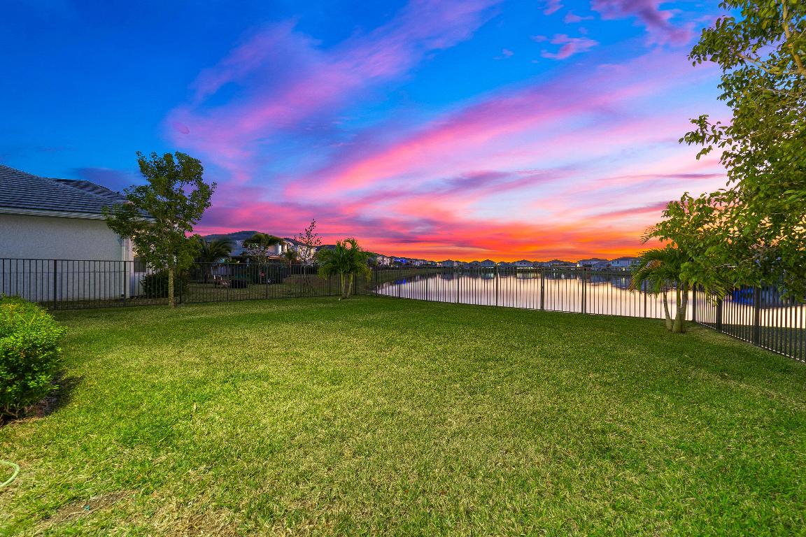 ORCHARDS OF WESTLAKE PHASE 1 - Residential