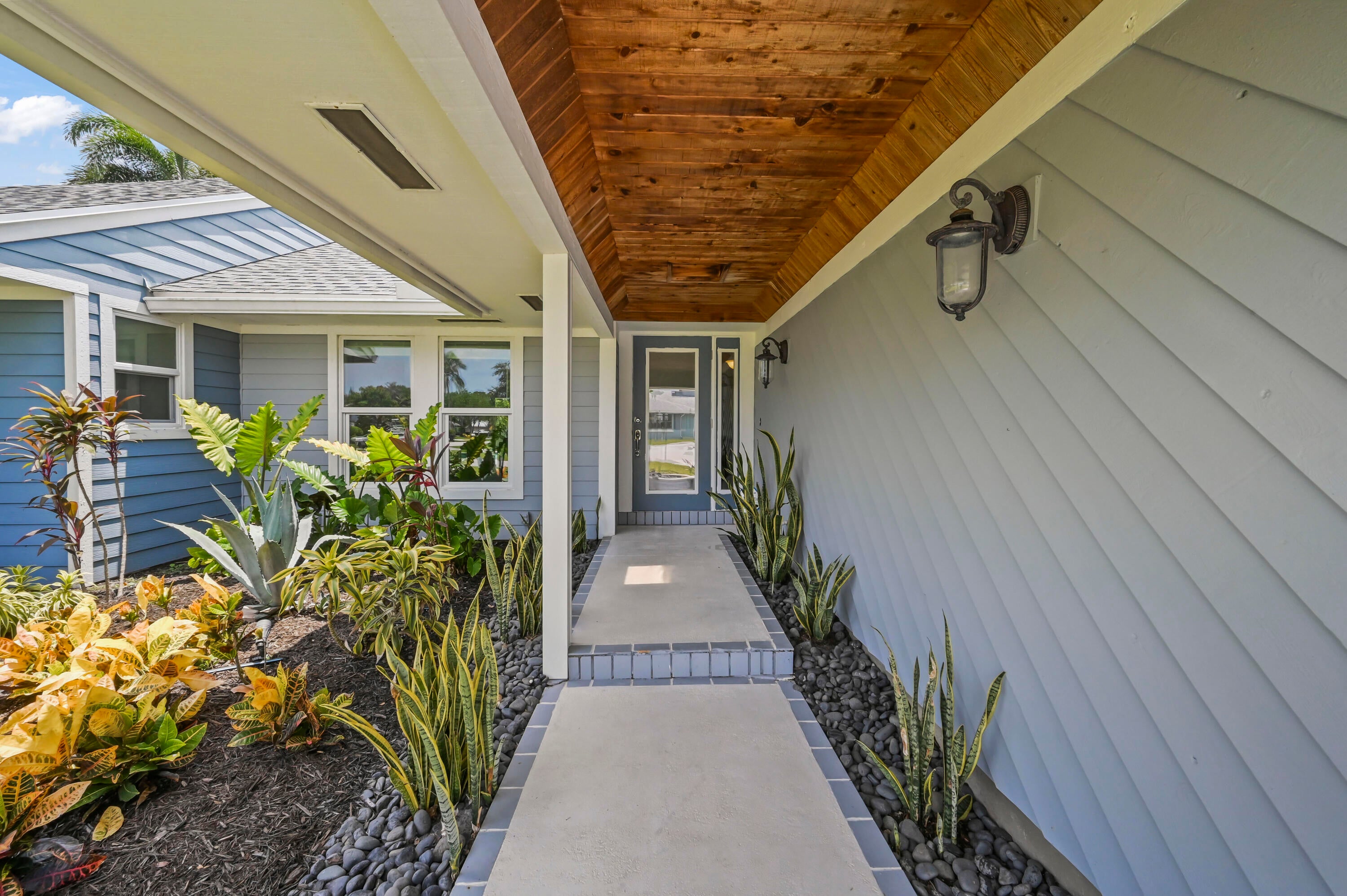 1102 Kriss Lane