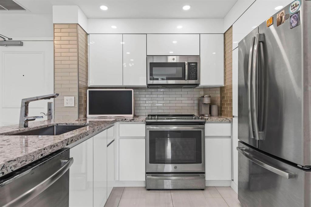 347 N New River Drive E 310
