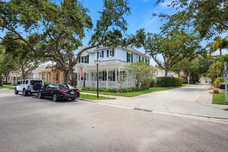 NEWHAVEN 7B PH 1 - Residential