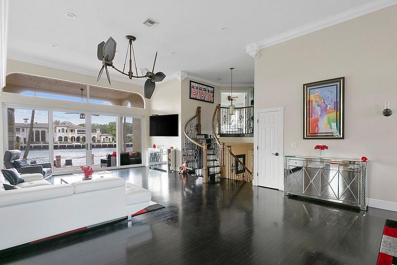 Bel-Air Isle 40-43 B - Residential