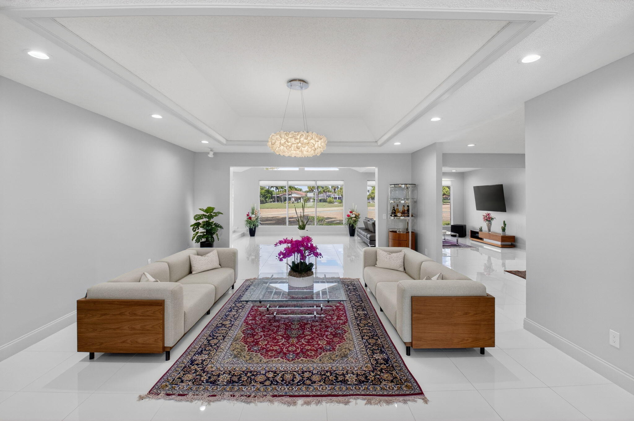 ESTATES AT HUNTERS RUN CONDO - Residential