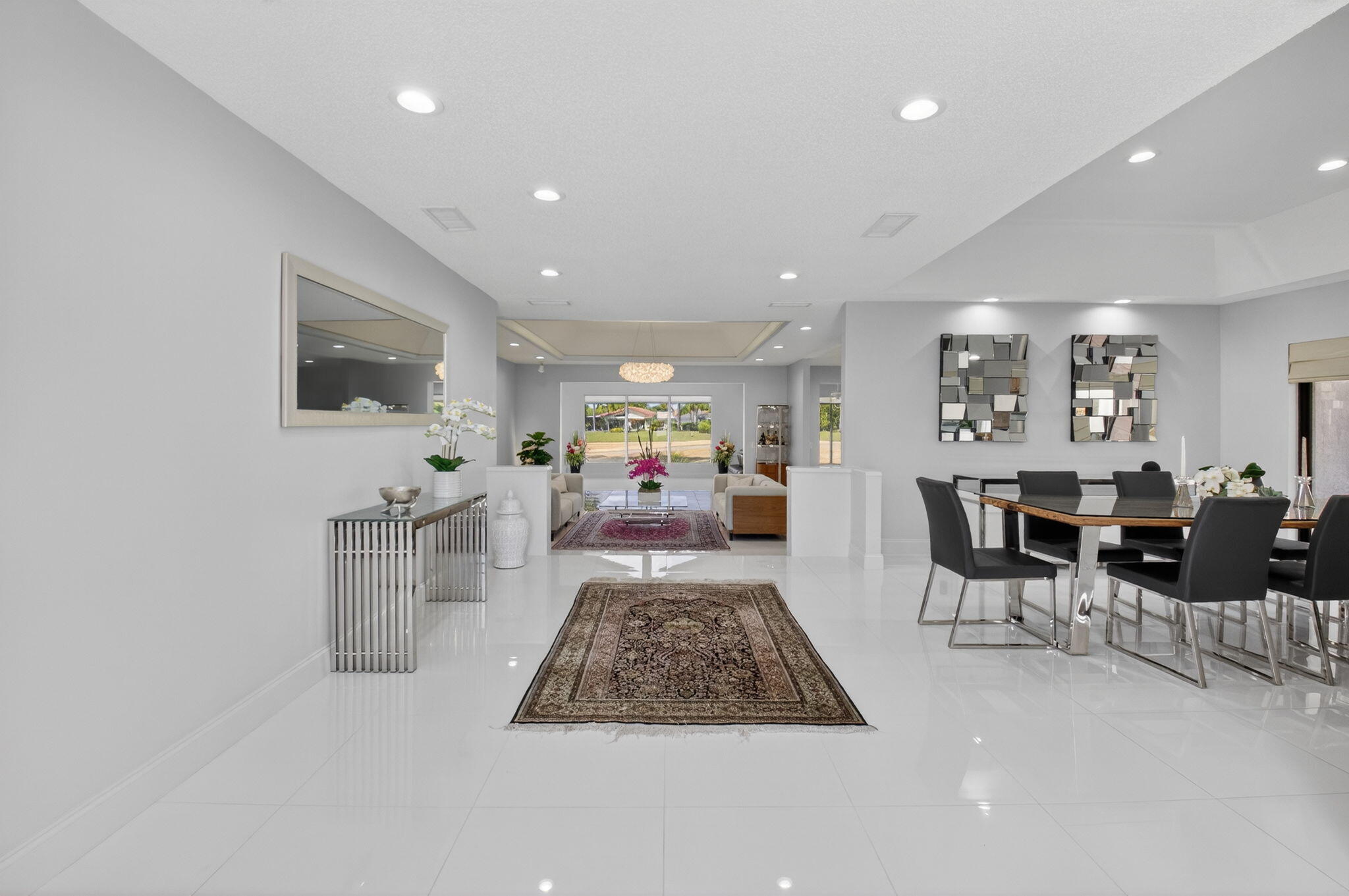 ESTATES AT HUNTERS RUN CONDO - Residential