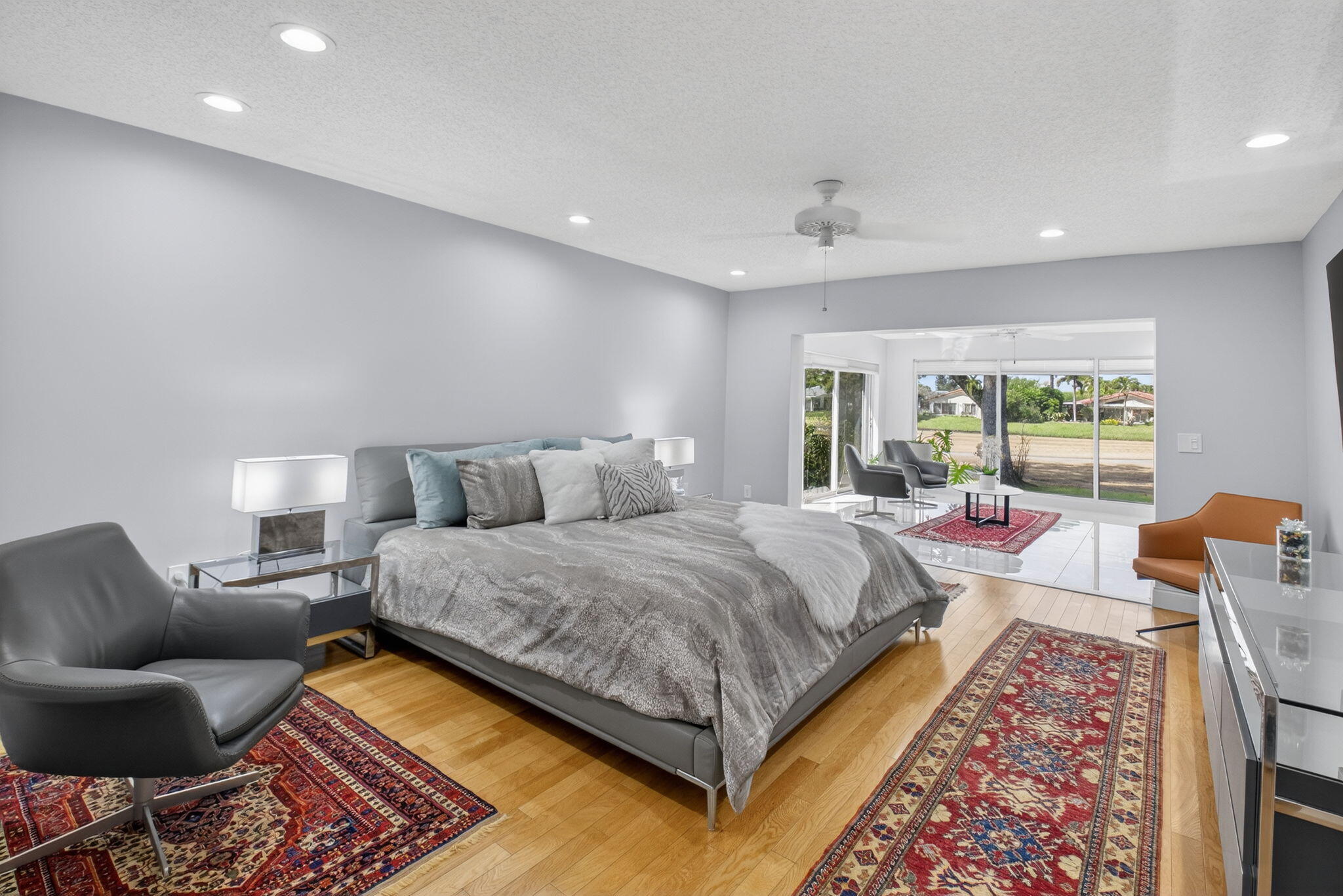 ESTATES AT HUNTERS RUN CONDO - Residential