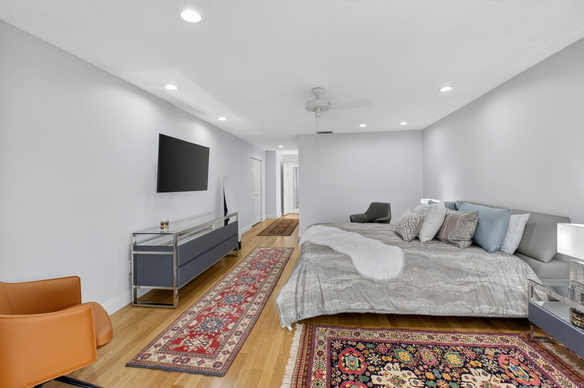 ESTATES AT HUNTERS RUN CONDO - Residential