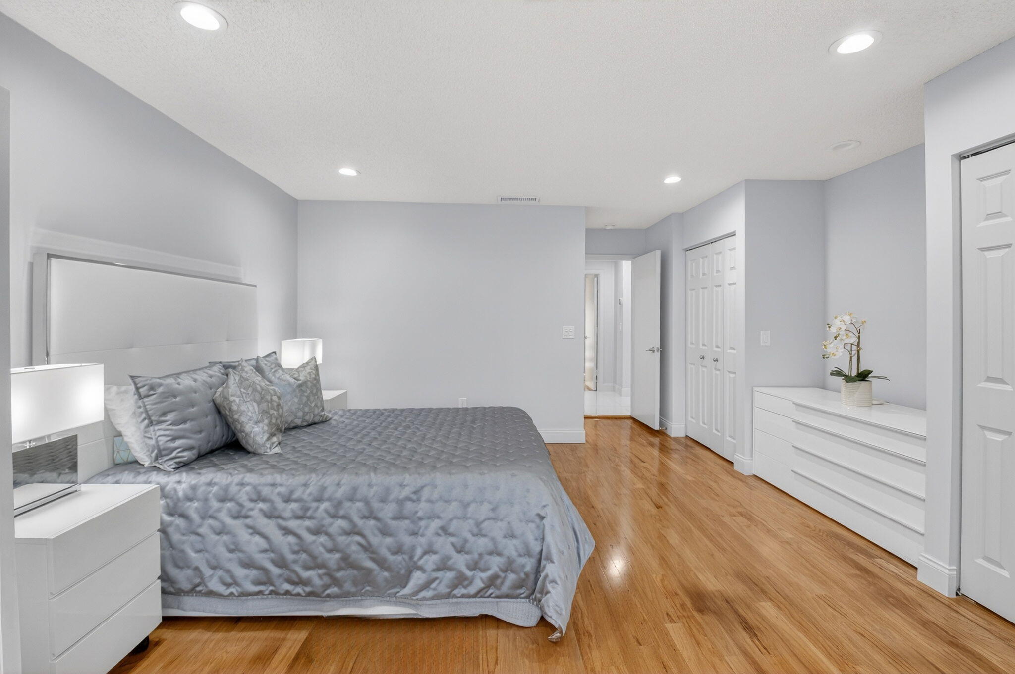 ESTATES AT HUNTERS RUN CONDO - Residential