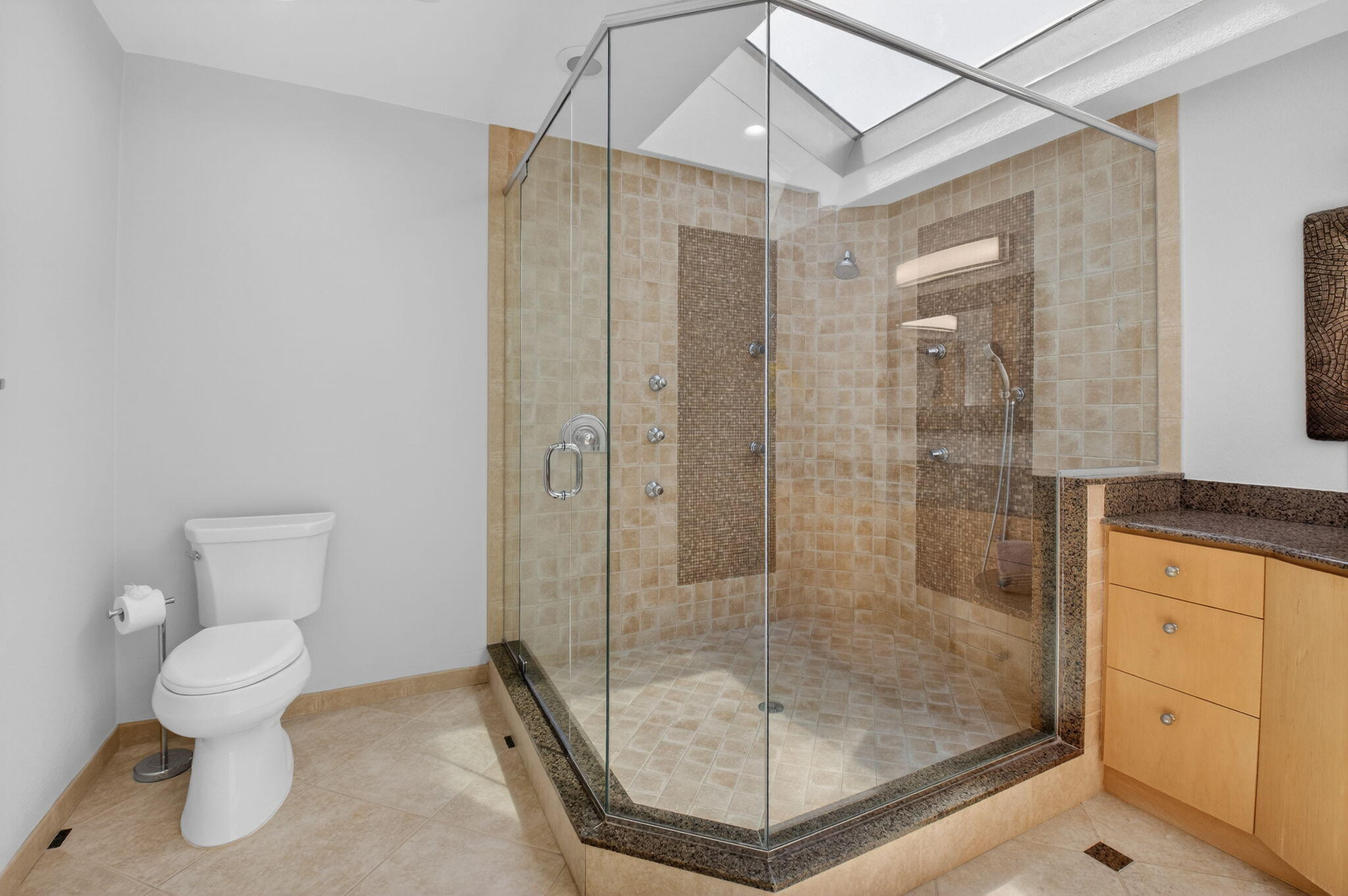 ESTATES AT HUNTERS RUN CONDO - Residential