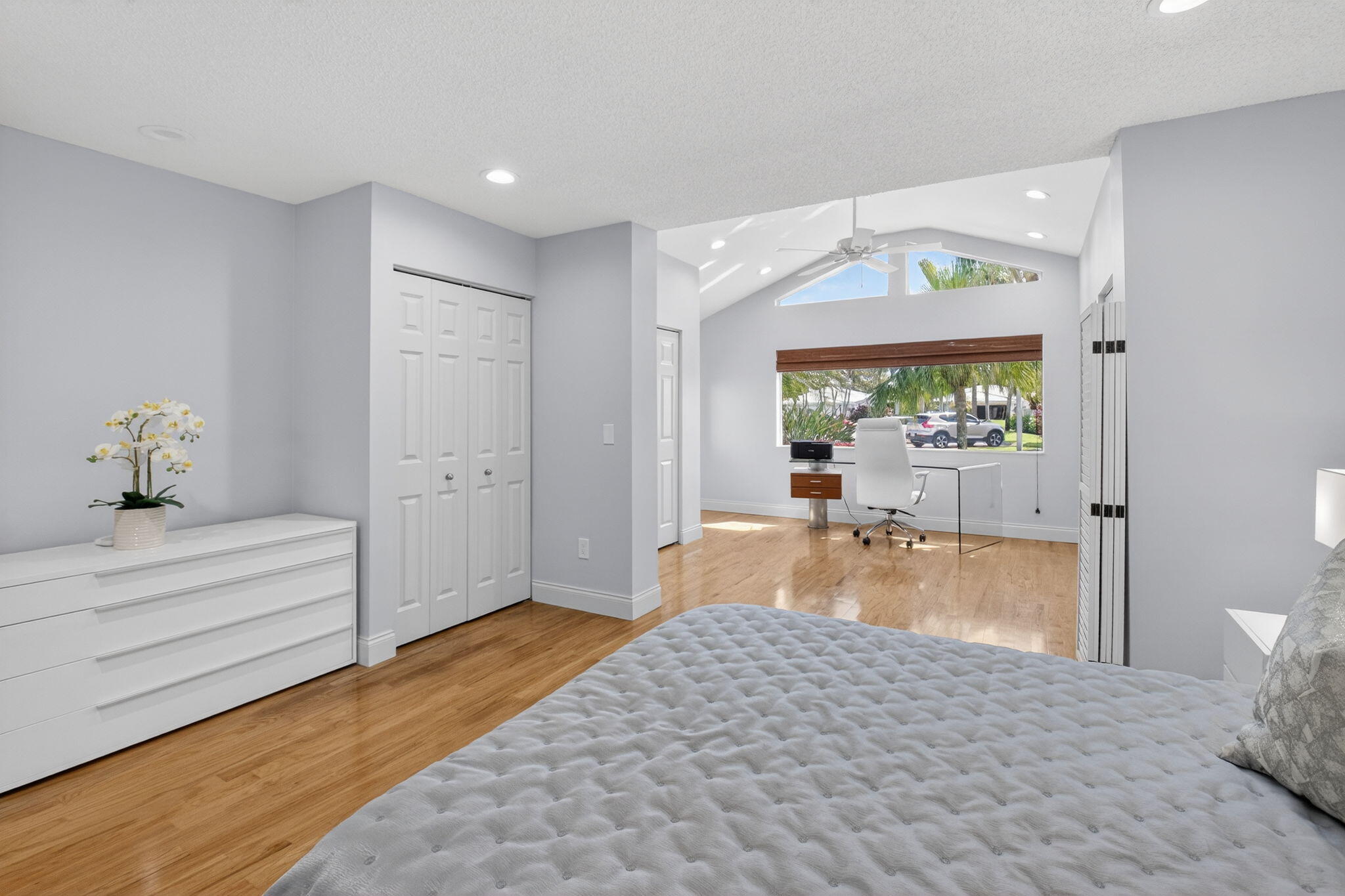 ESTATES AT HUNTERS RUN CONDO - Residential