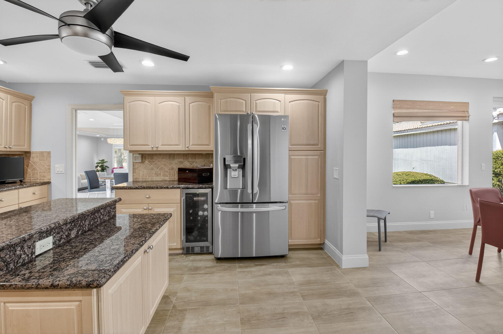 ESTATES AT HUNTERS RUN CONDO - Residential