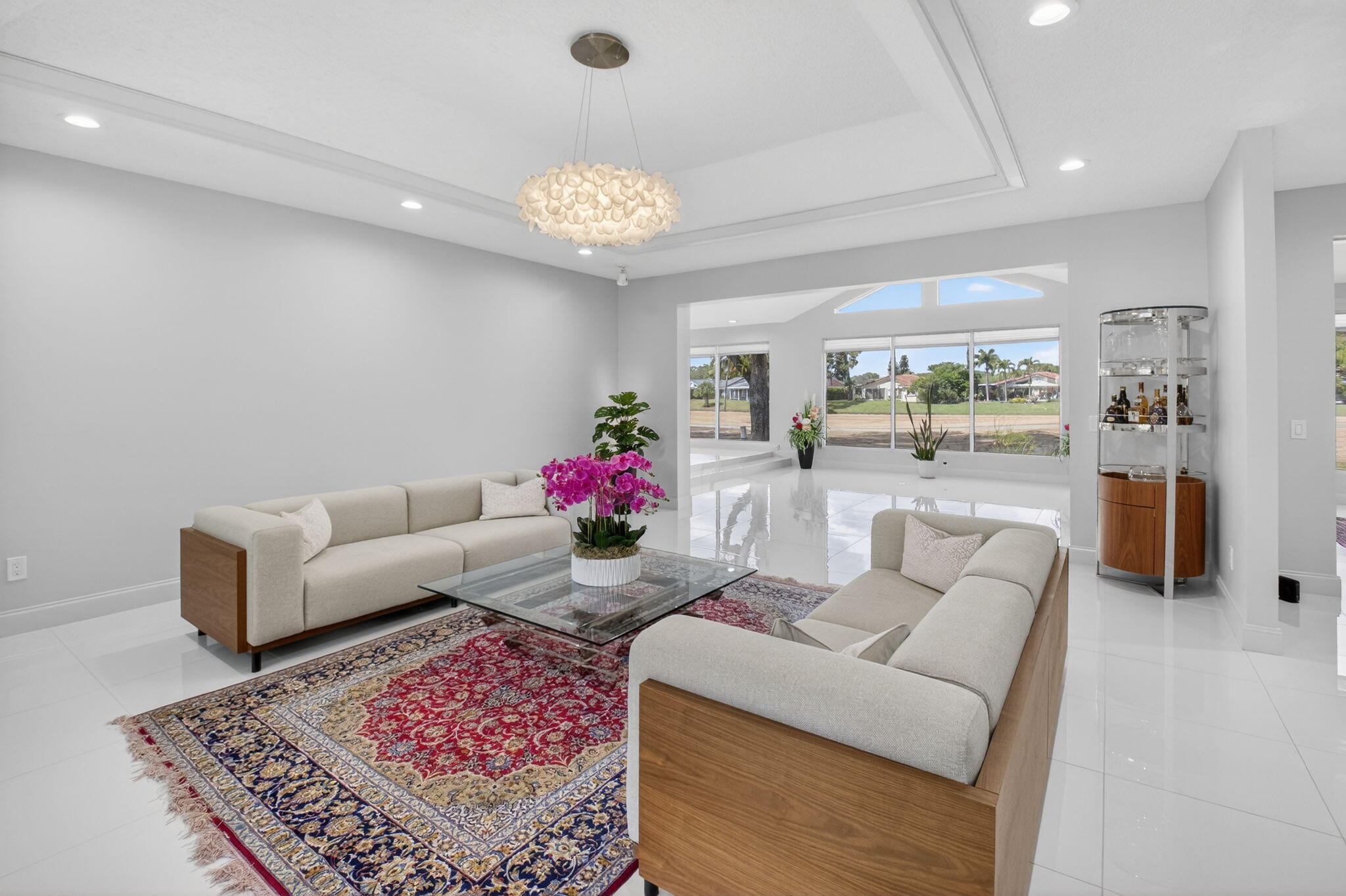 ESTATES AT HUNTERS RUN CONDO - Residential