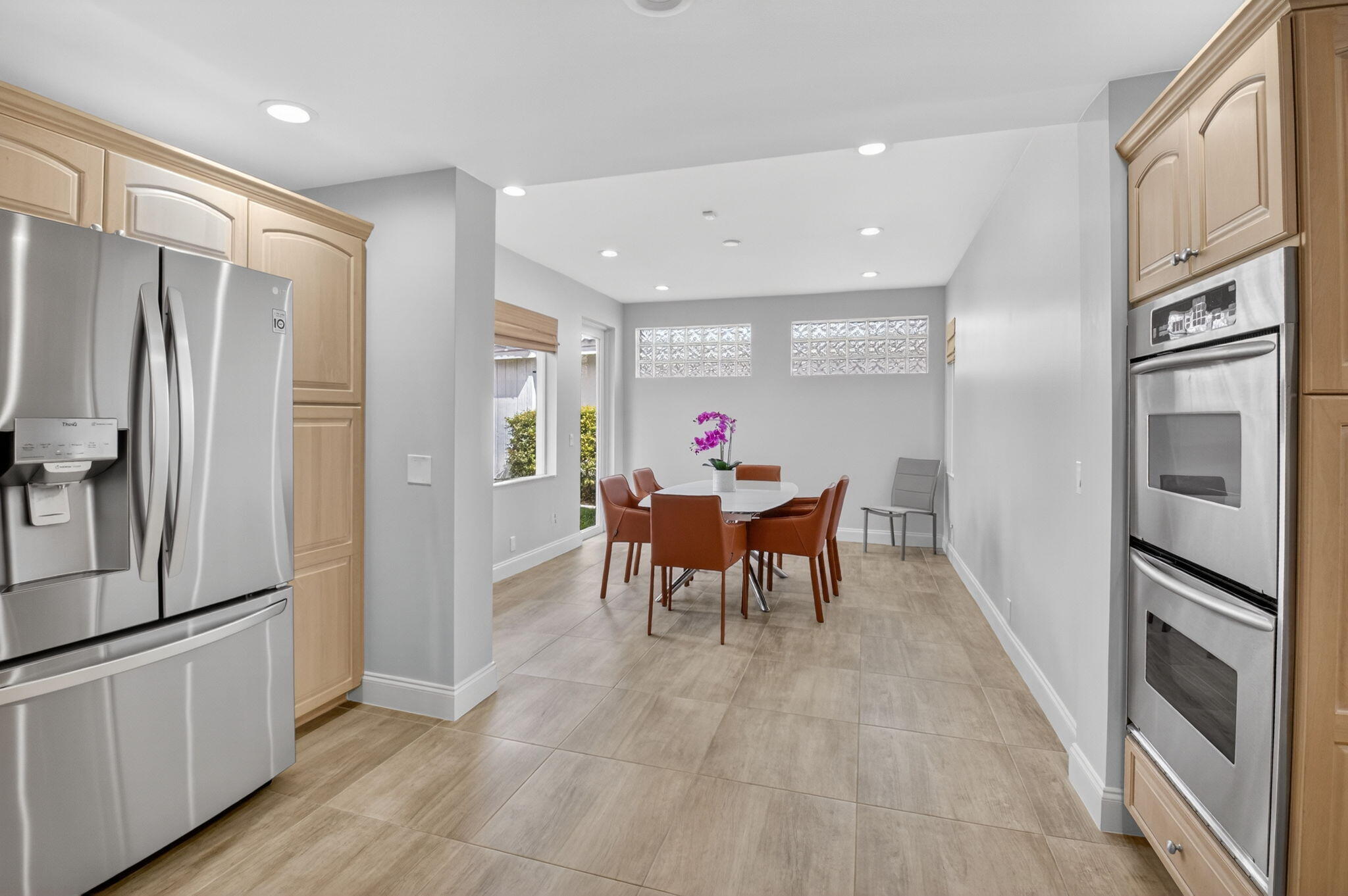 ESTATES AT HUNTERS RUN CONDO - Residential