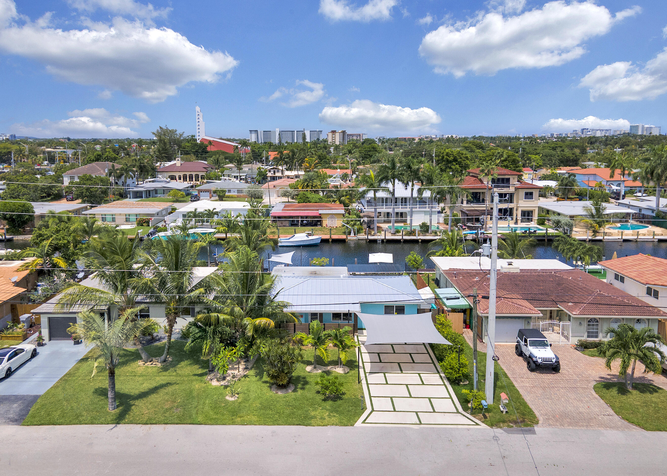 POMPANO ISLES - Residential Lease