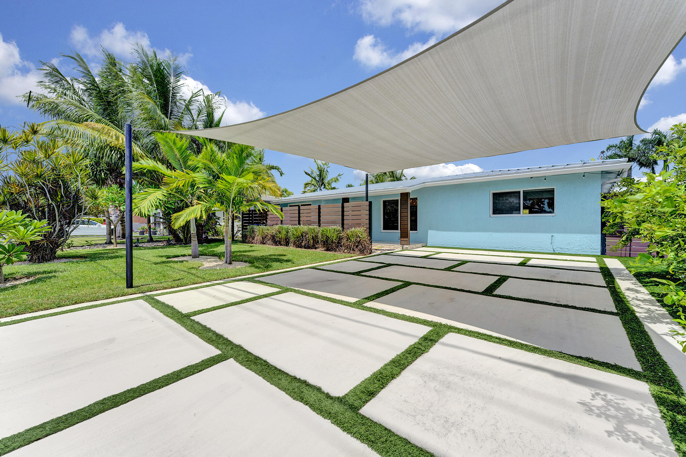 POMPANO ISLES - Residential Lease