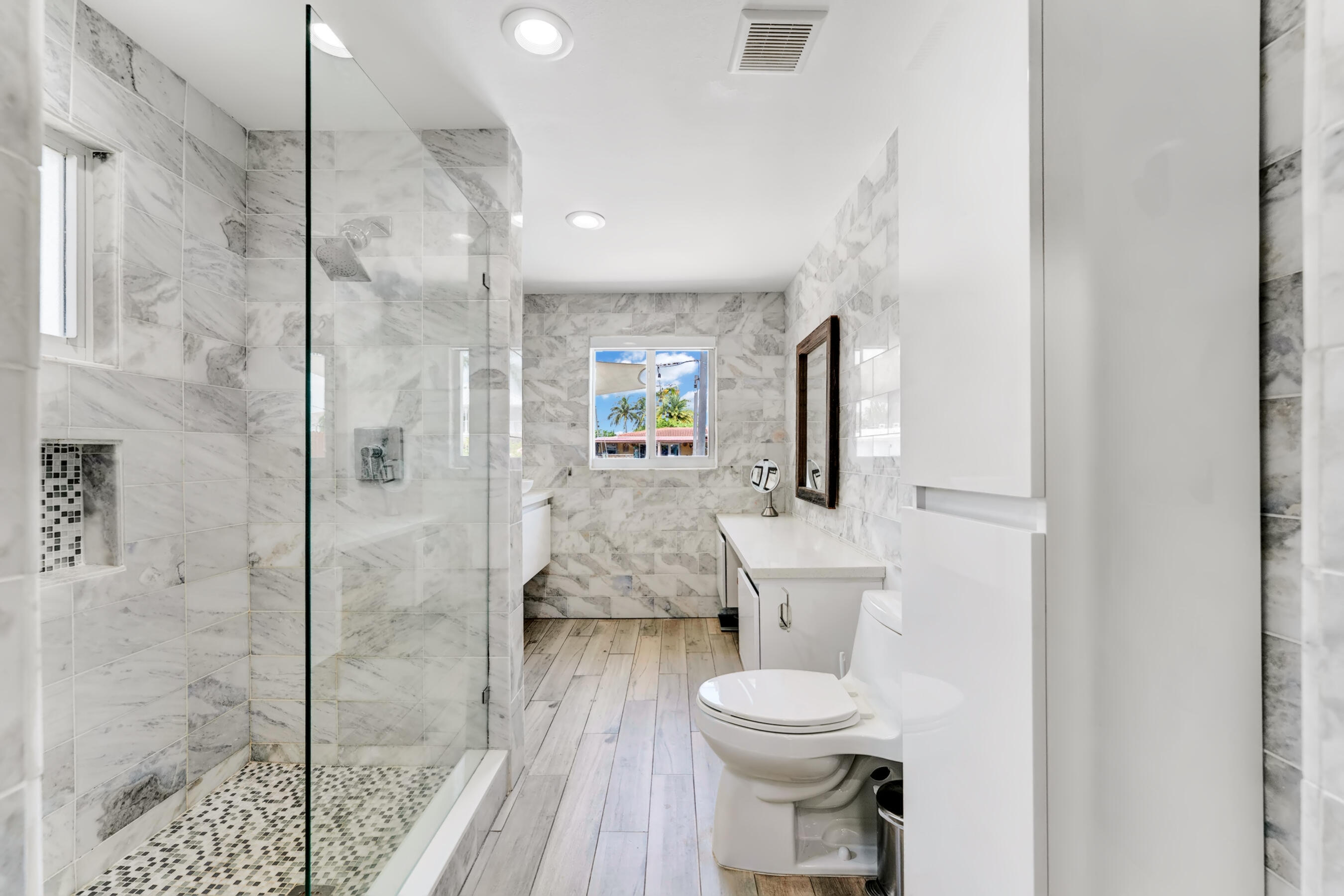 POMPANO ISLES - Residential Lease