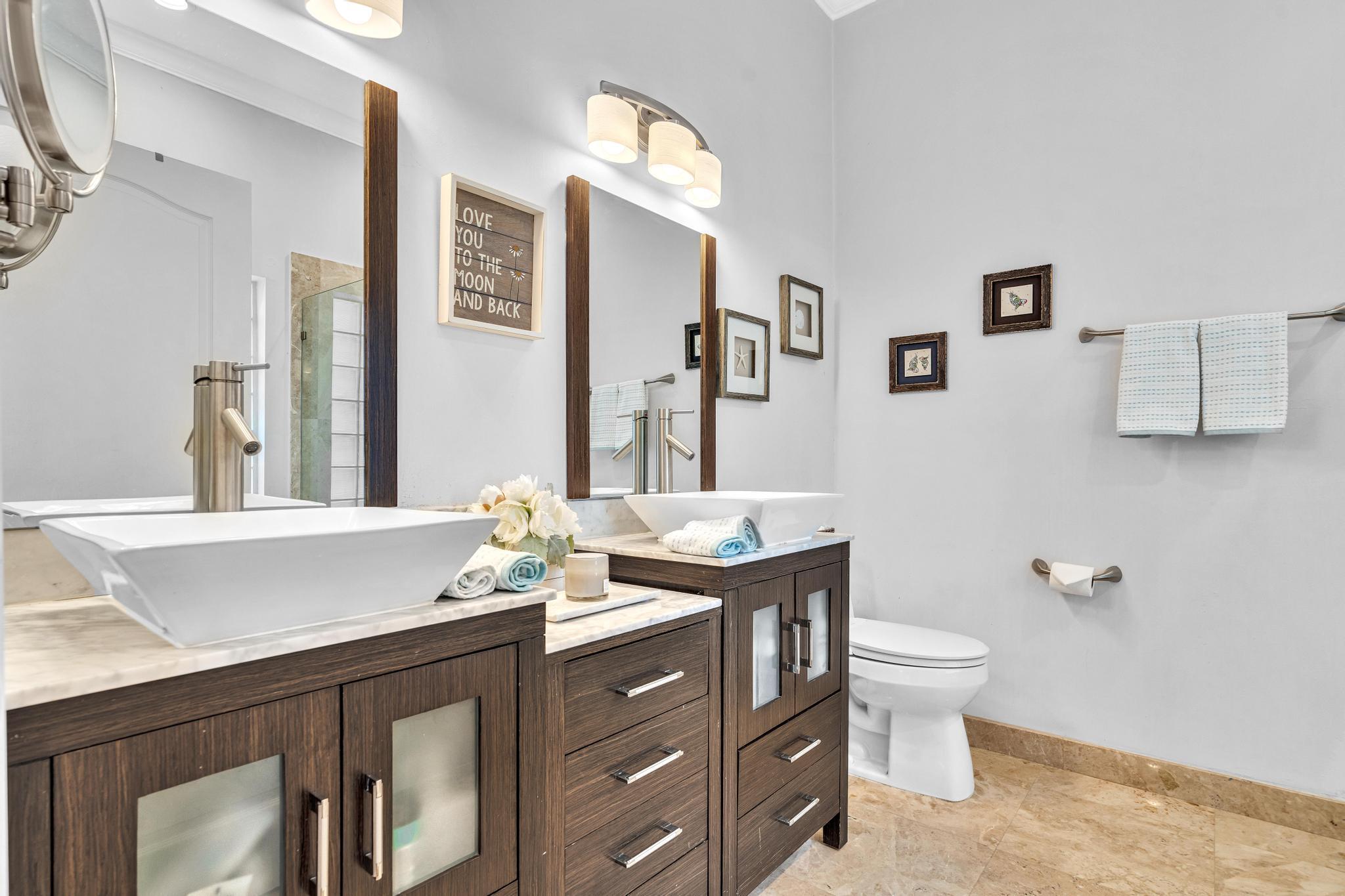 BOCA GARDENS - Residential