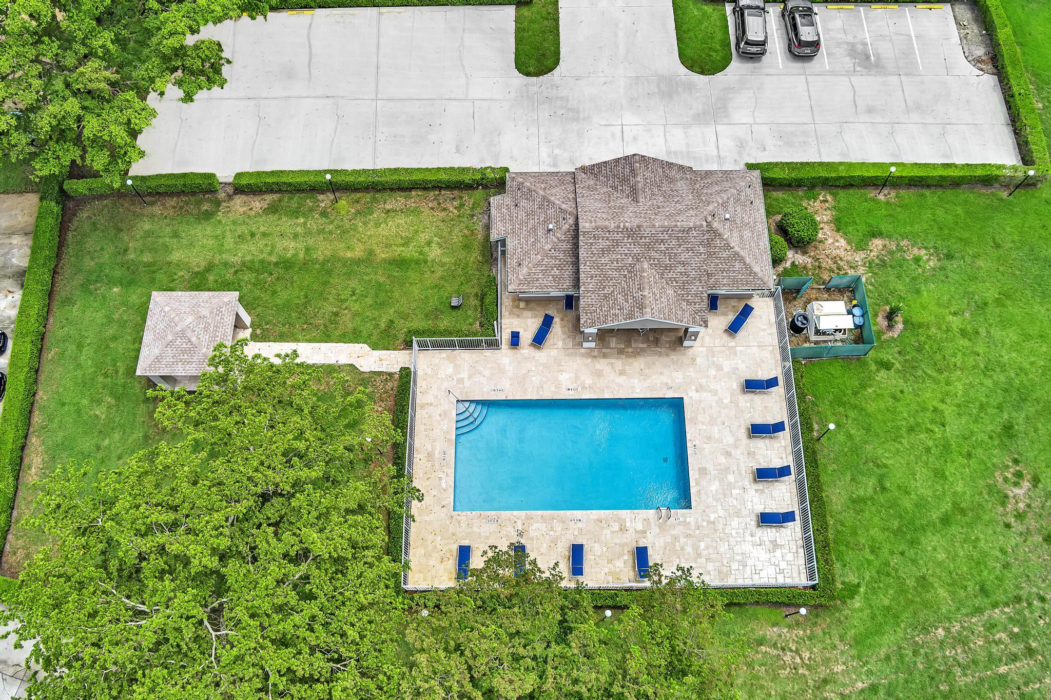 BOCA GARDENS - Residential