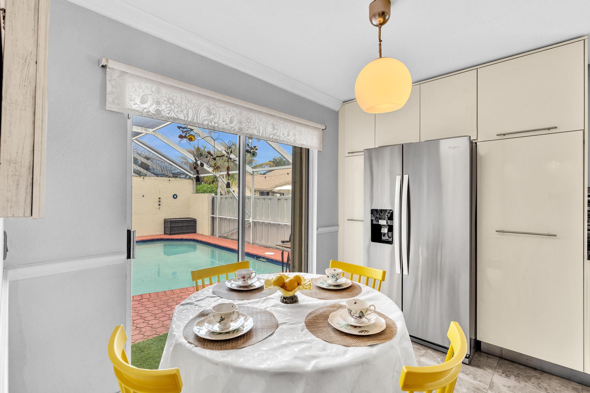 BOCA GARDENS - Residential