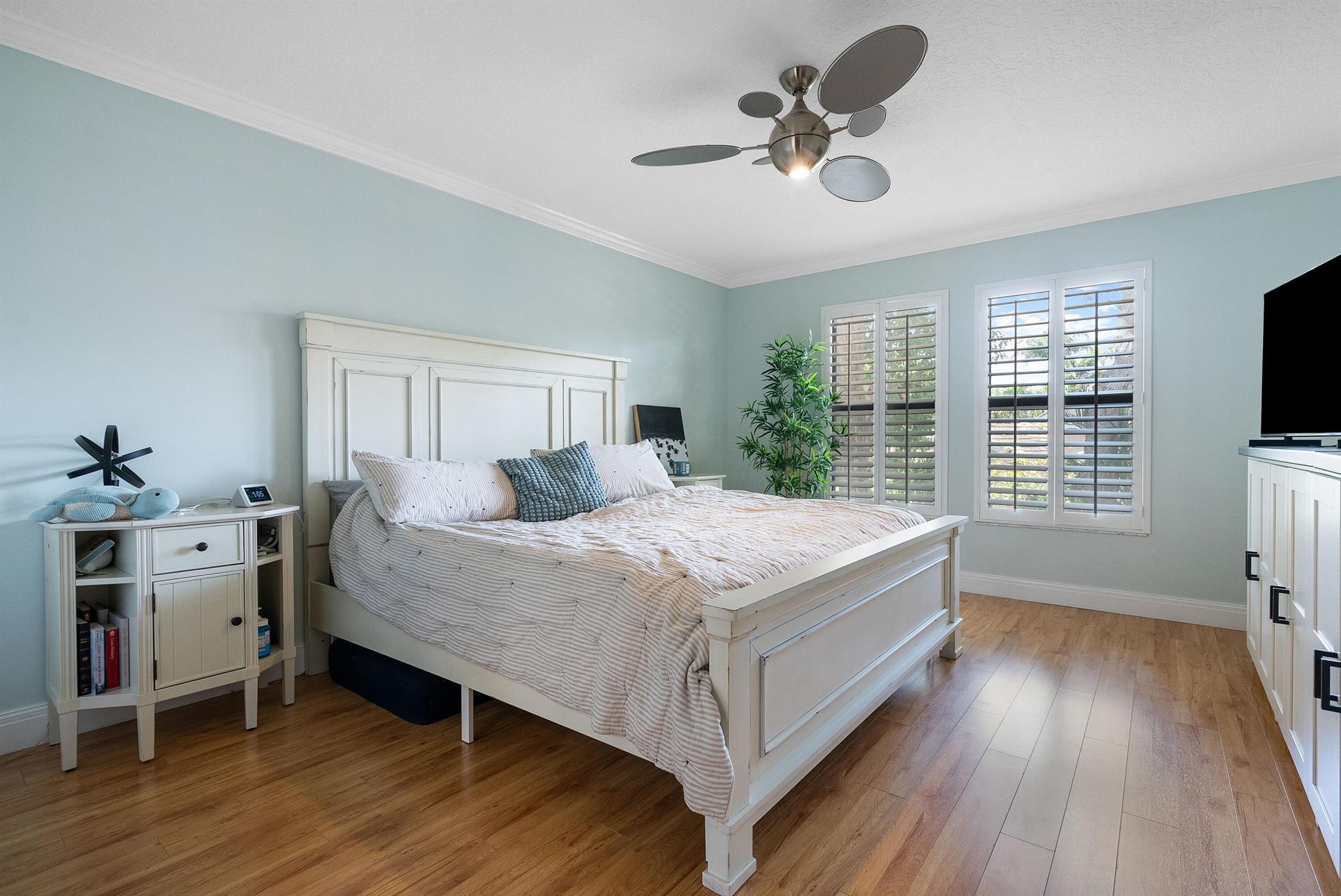 OAK HARBOUR 4 - Residential