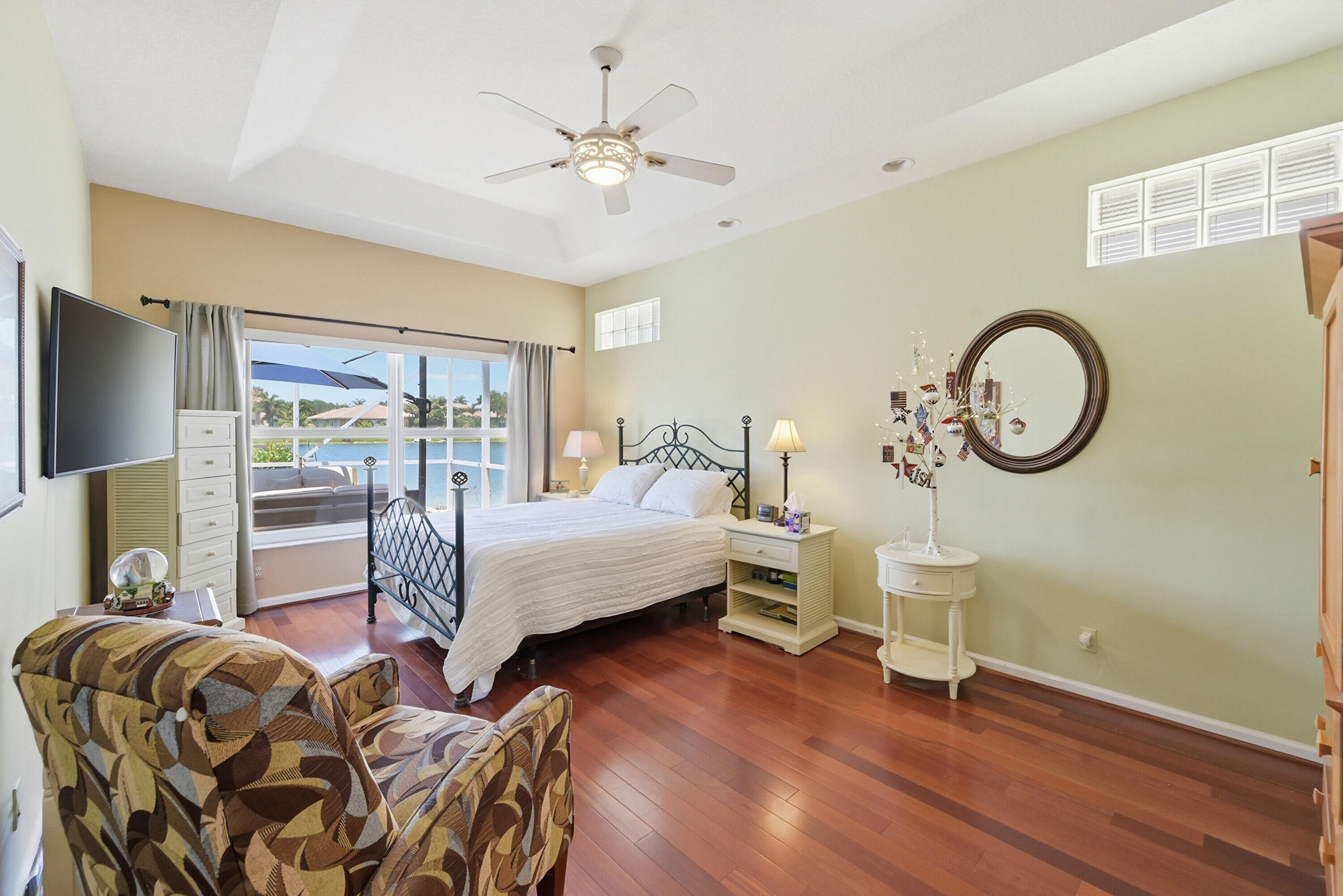 WYNDHAM LAKES EAST - Residential