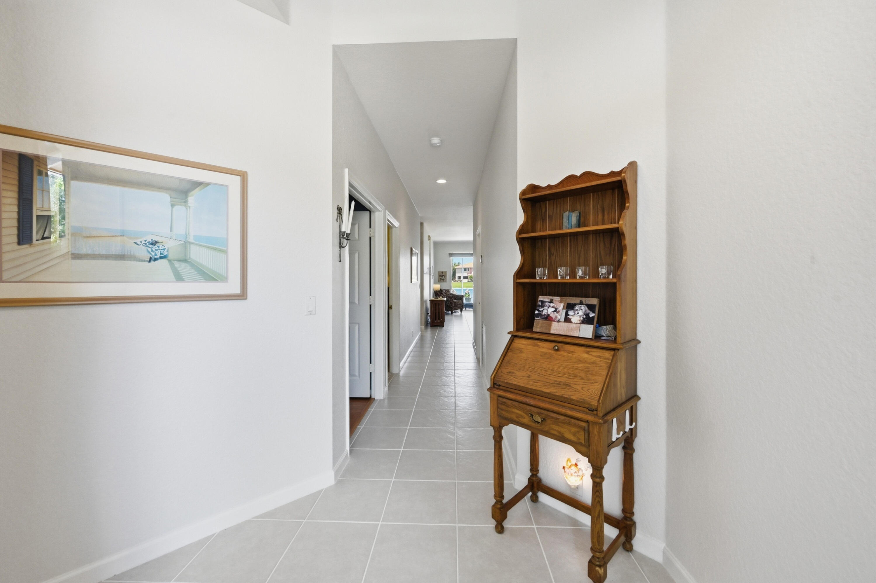 WYNDHAM LAKES EAST - Residential