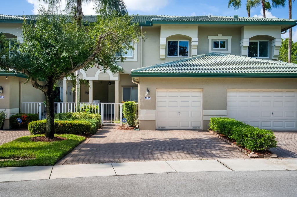 Photo of 7927 Exeter Boulevard E, Tamarac, FL 33321 (MLS # B26072620)