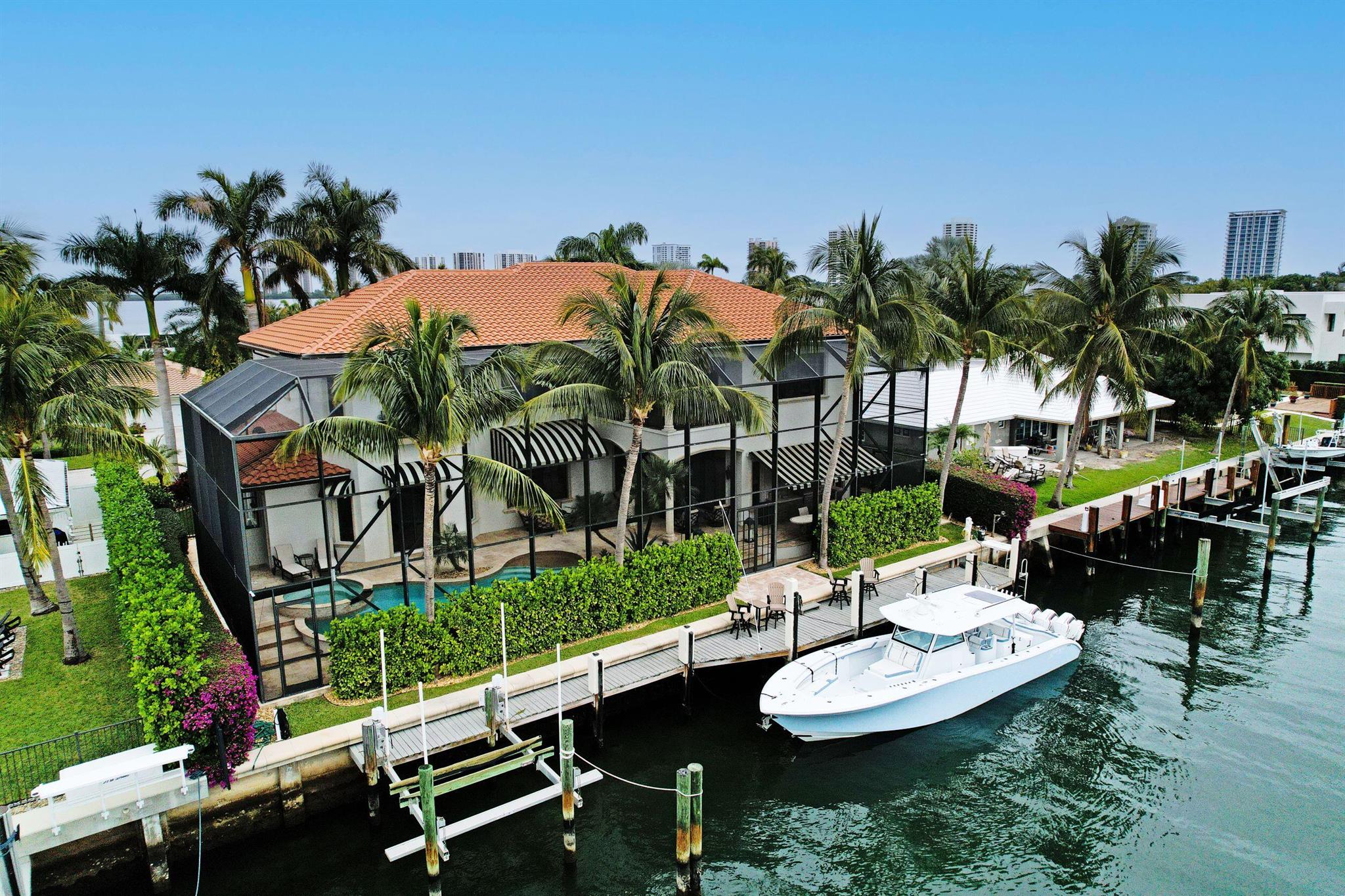 PALM BEACH ISLES 3 - Residential