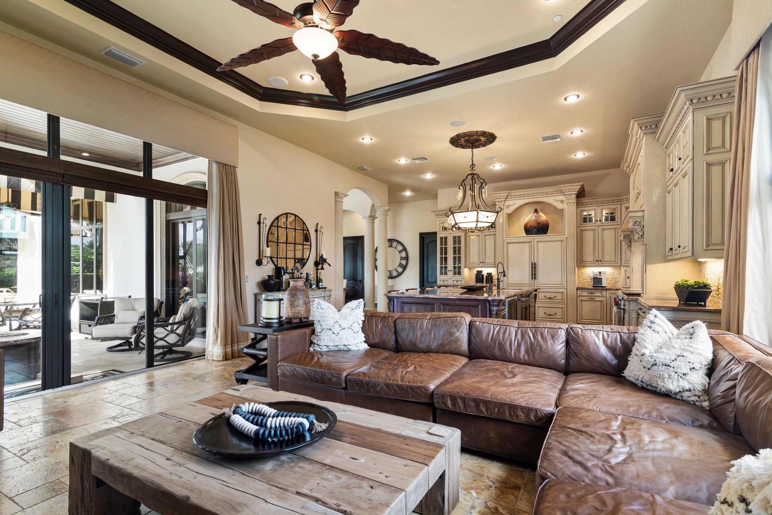 PALM BEACH ISLES 3 - Residential