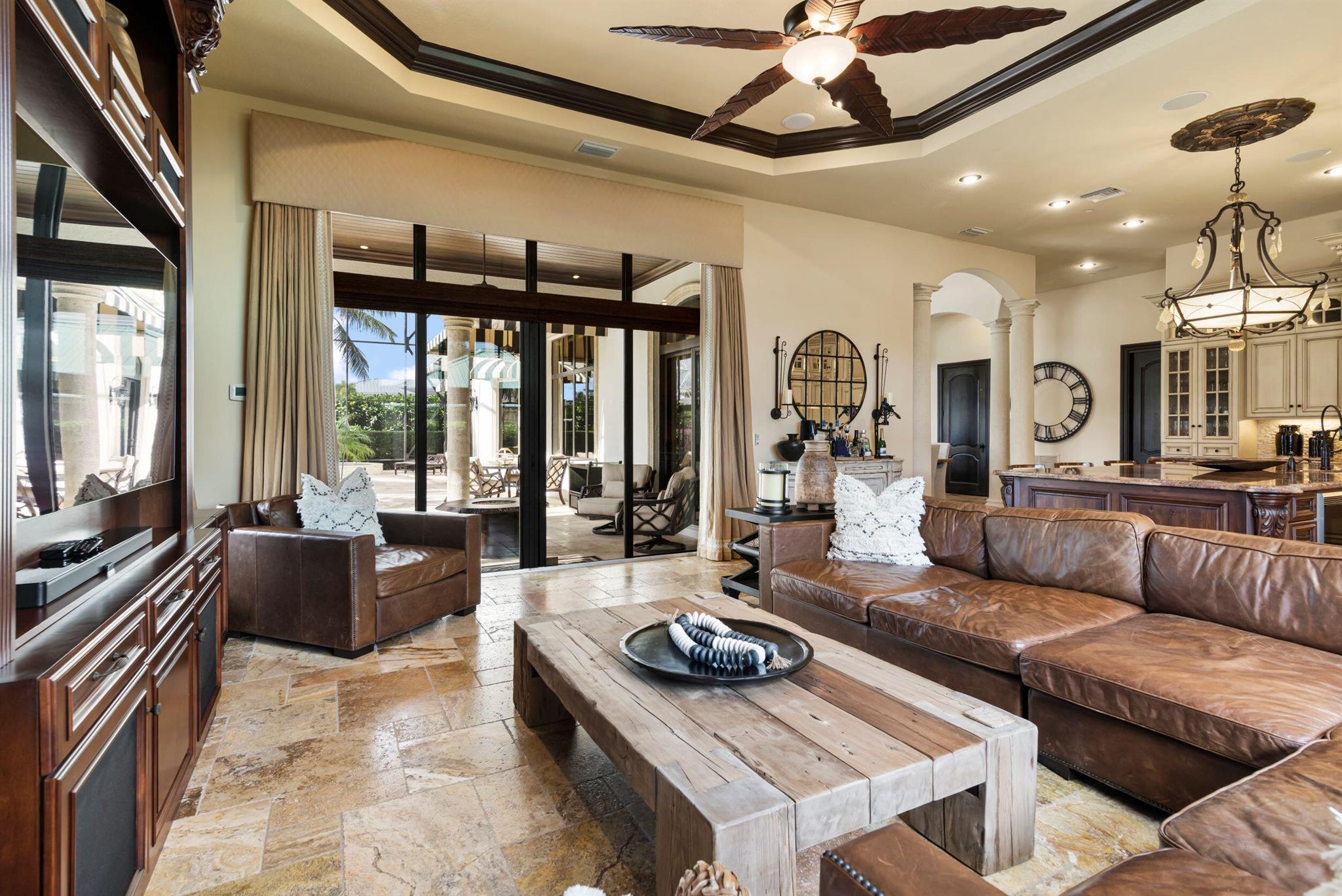 PALM BEACH ISLES 3 - Residential