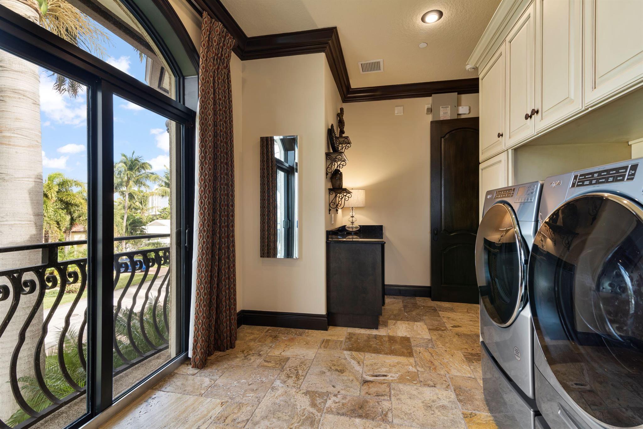 PALM BEACH ISLES 3 - Residential