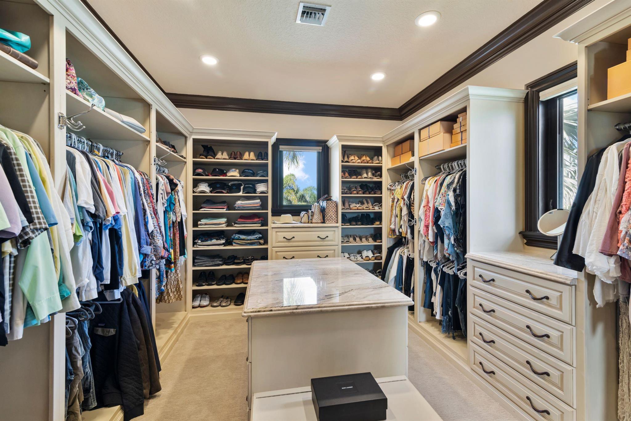 PALM BEACH ISLES 3 - Residential