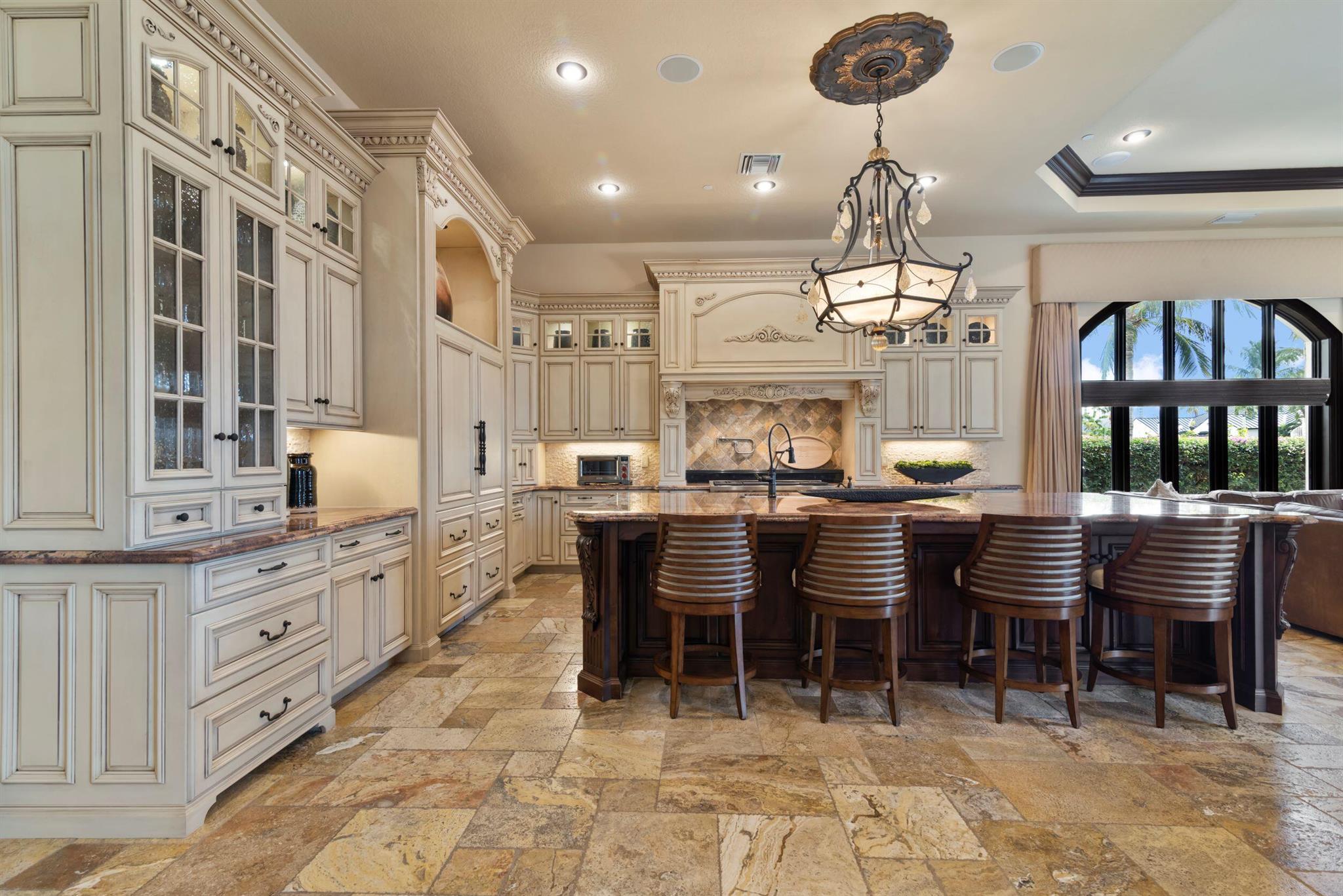 PALM BEACH ISLES 3 - Residential