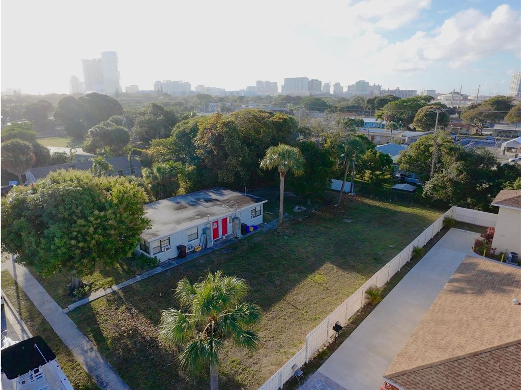 Photo of 1120 9th Street, West Palm Beach, FL 33401 (MLS # B26000597)
