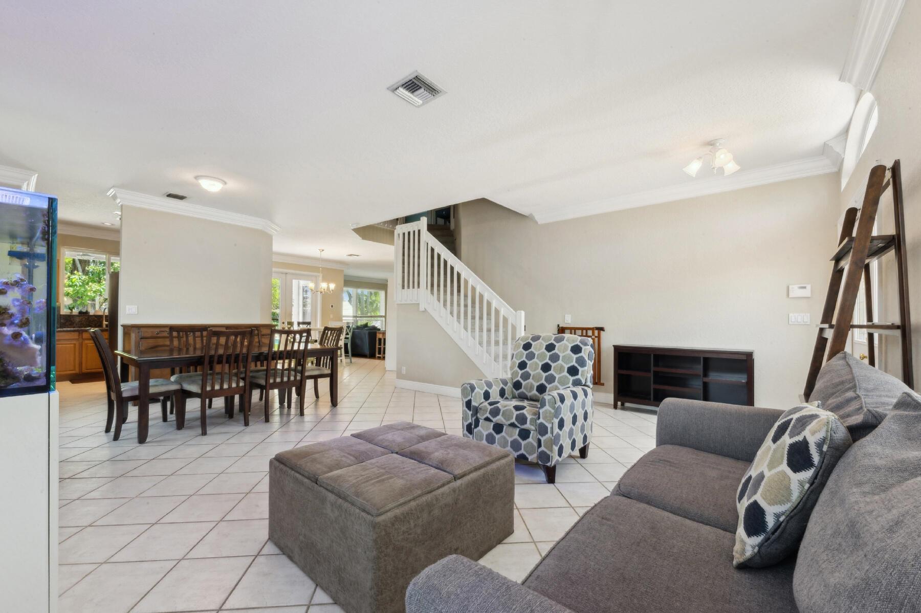 7969 Heavener Court